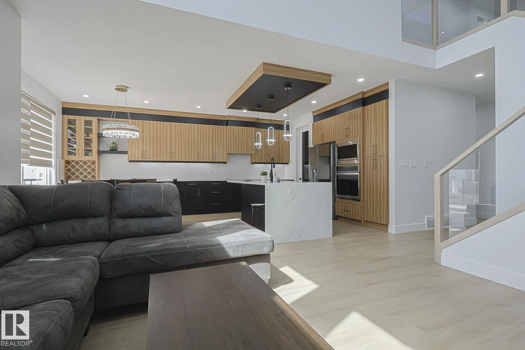 2709 62 AVE