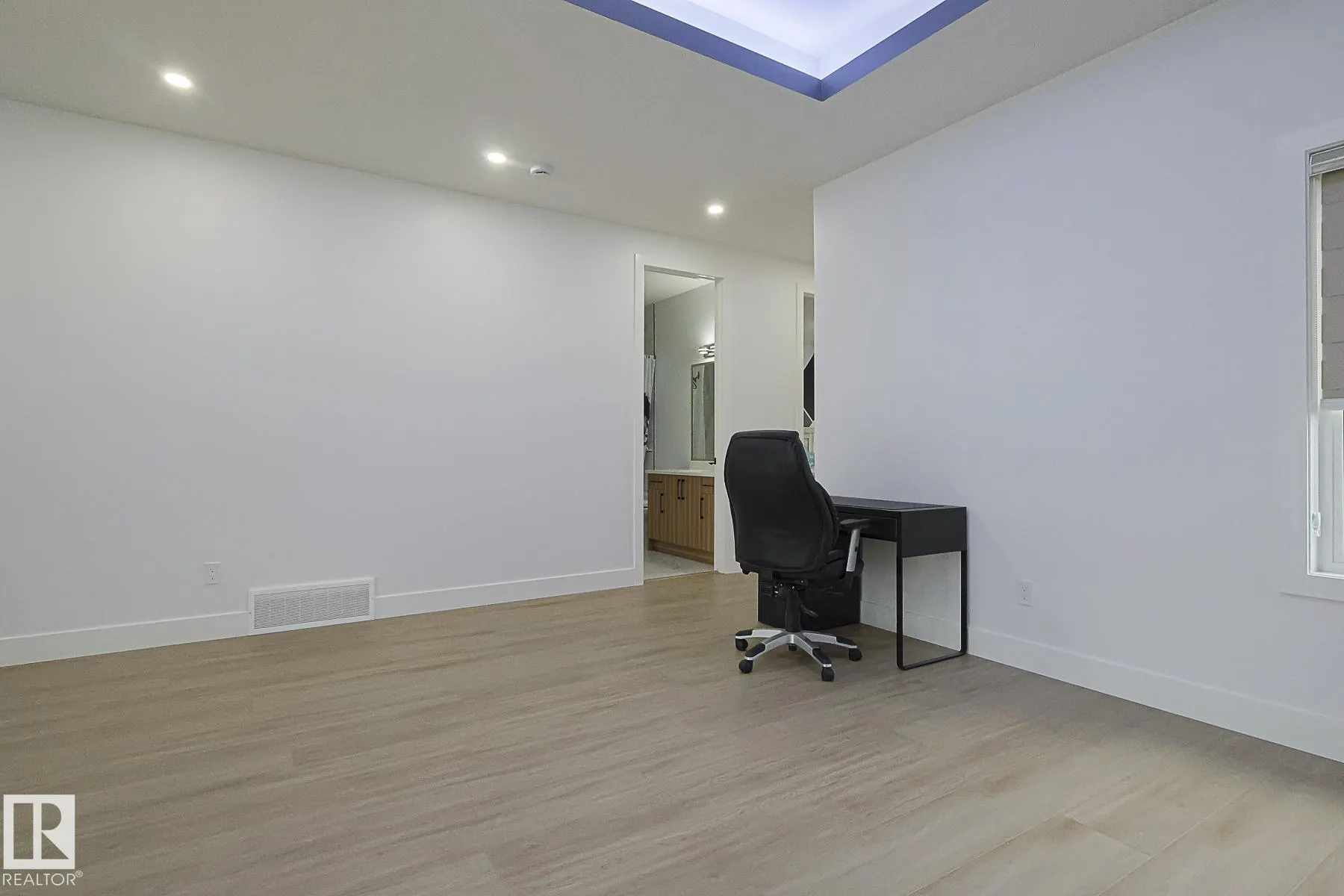 2709 62 AVE