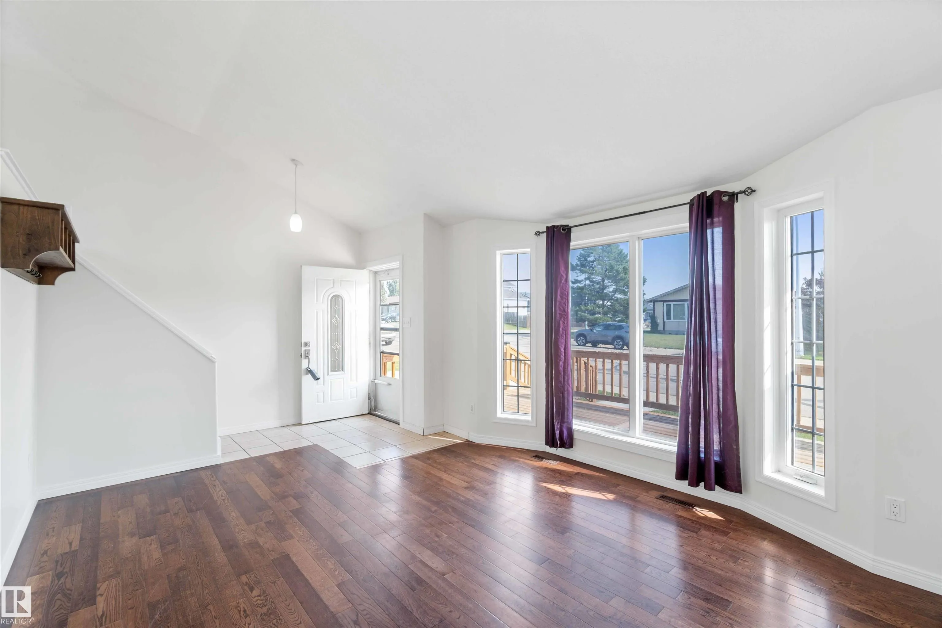 40 LUNNON Drive