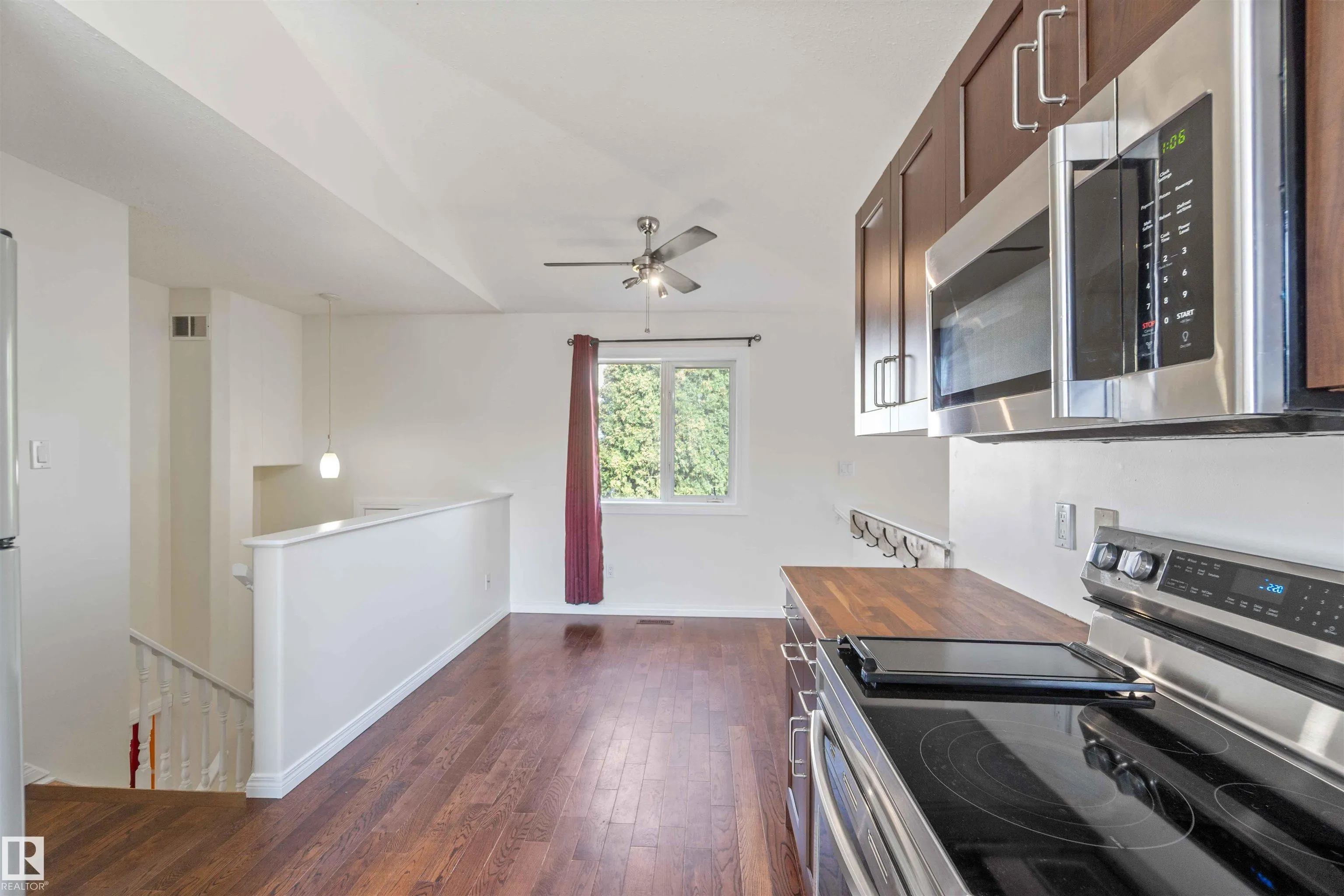 40 LUNNON Drive