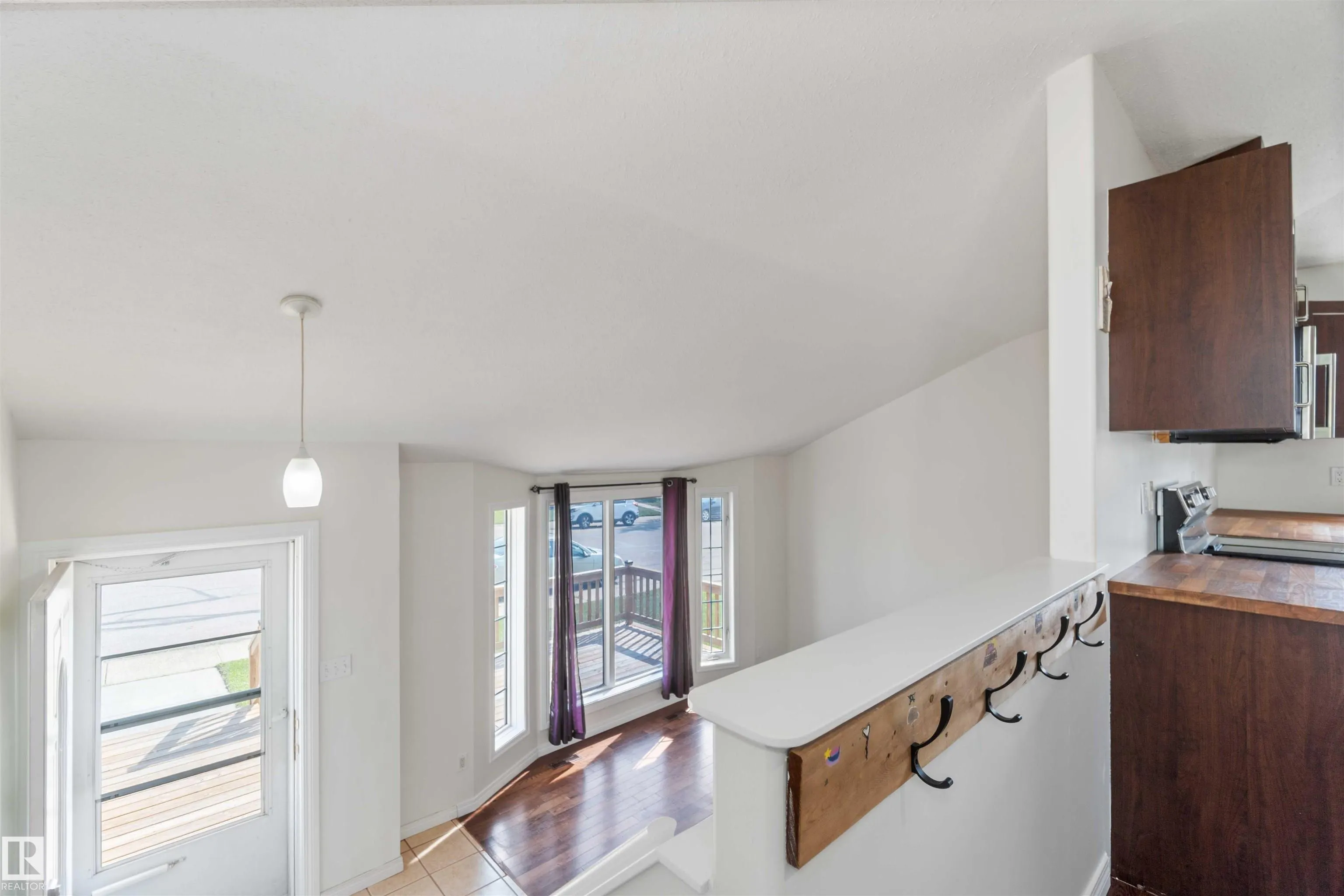 40 LUNNON Drive