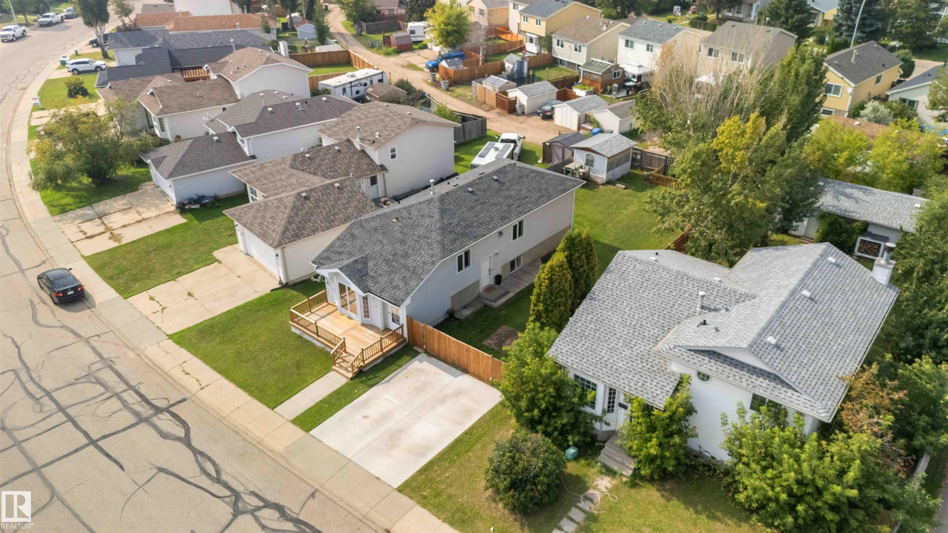 40 LUNNON Drive