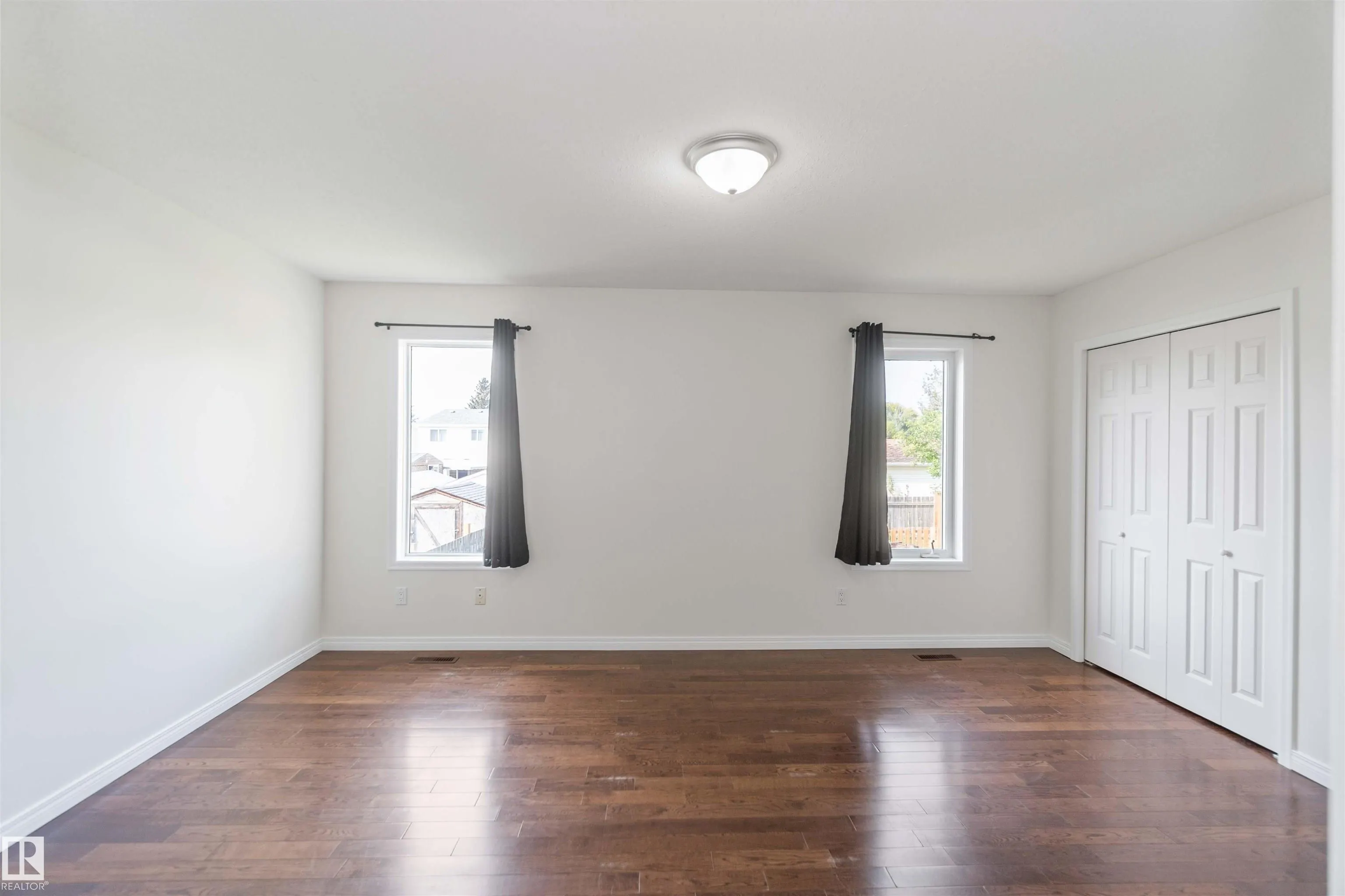 40 LUNNON Drive
