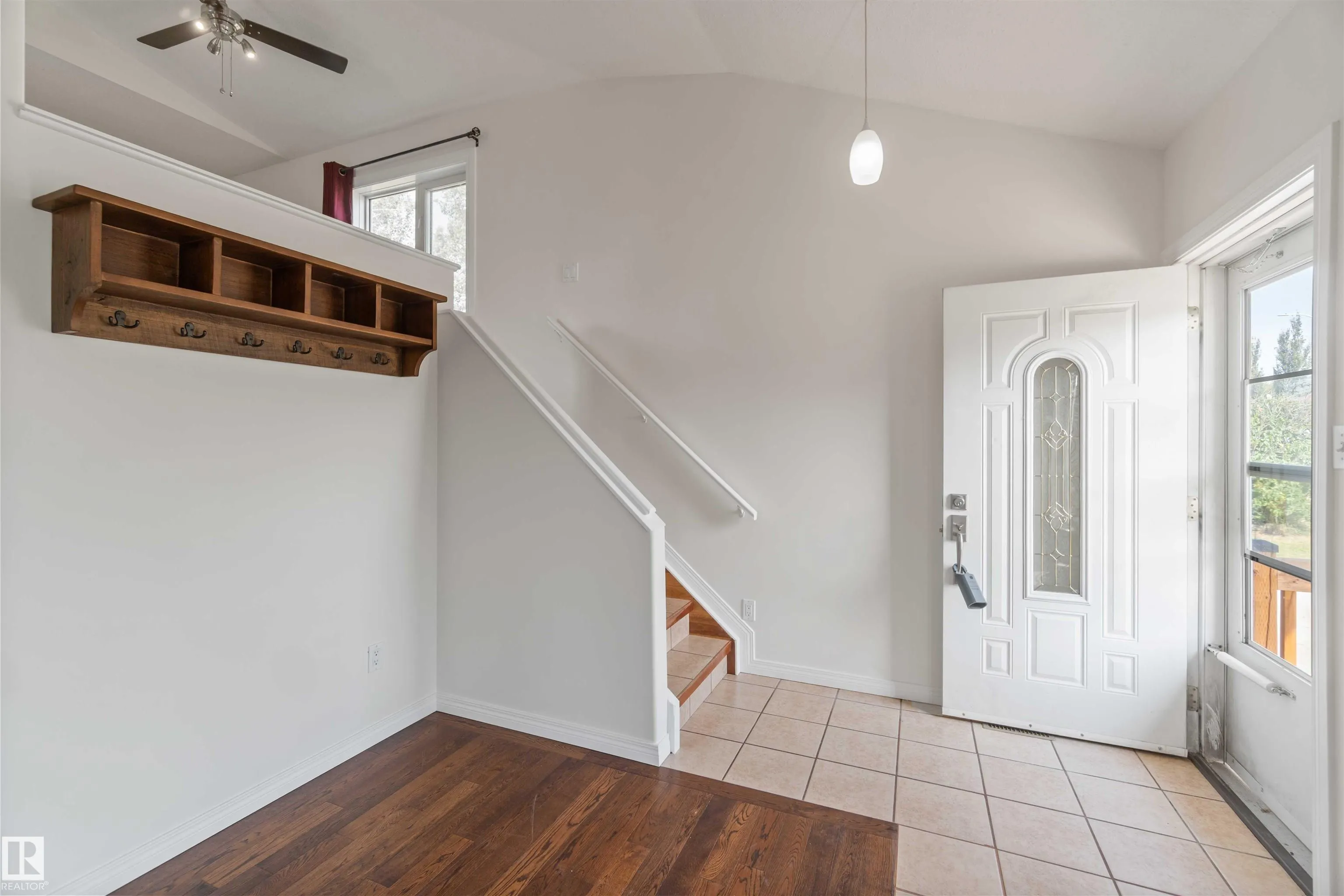 40 LUNNON Drive