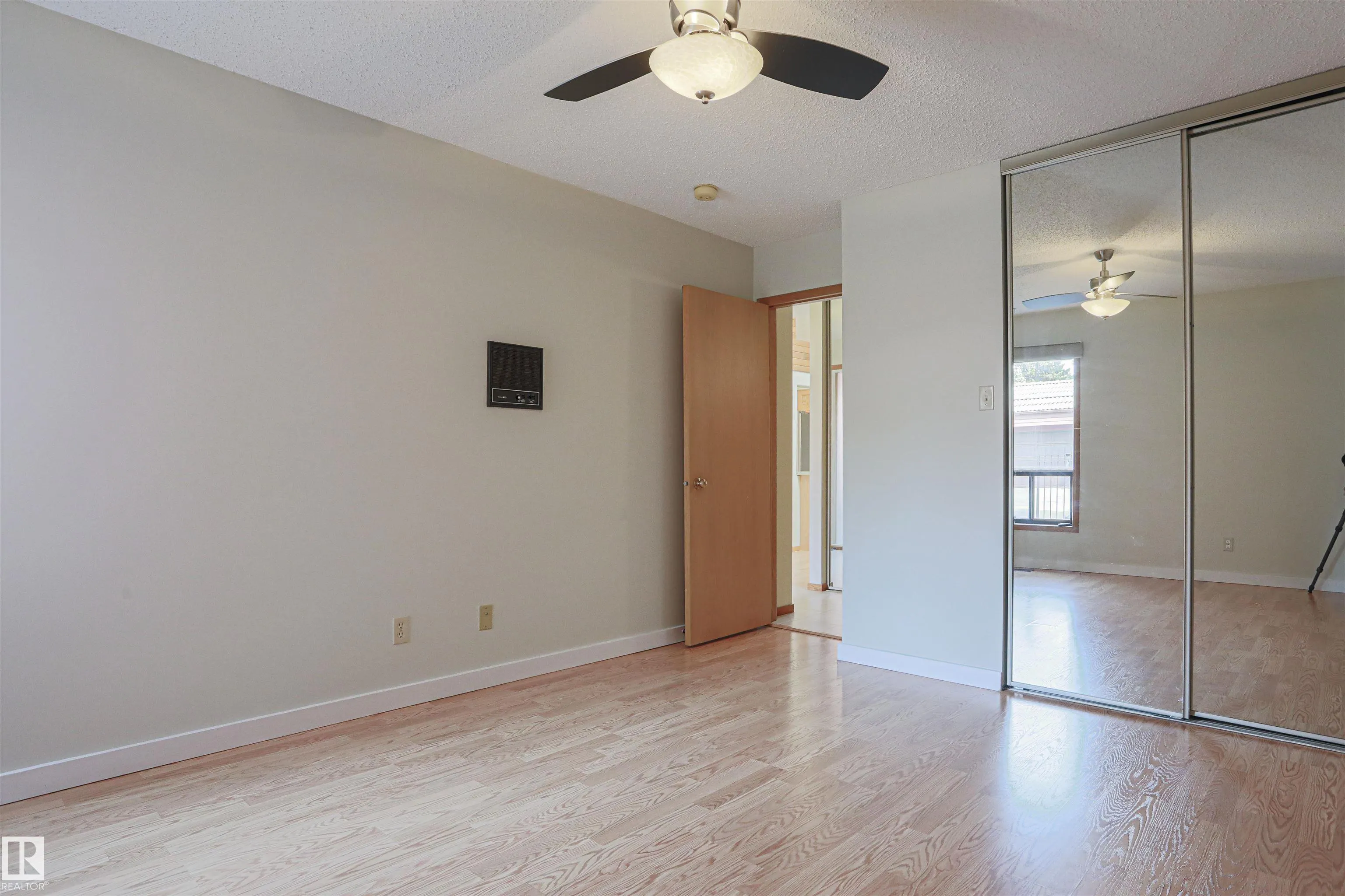 500 LESSARD Drive