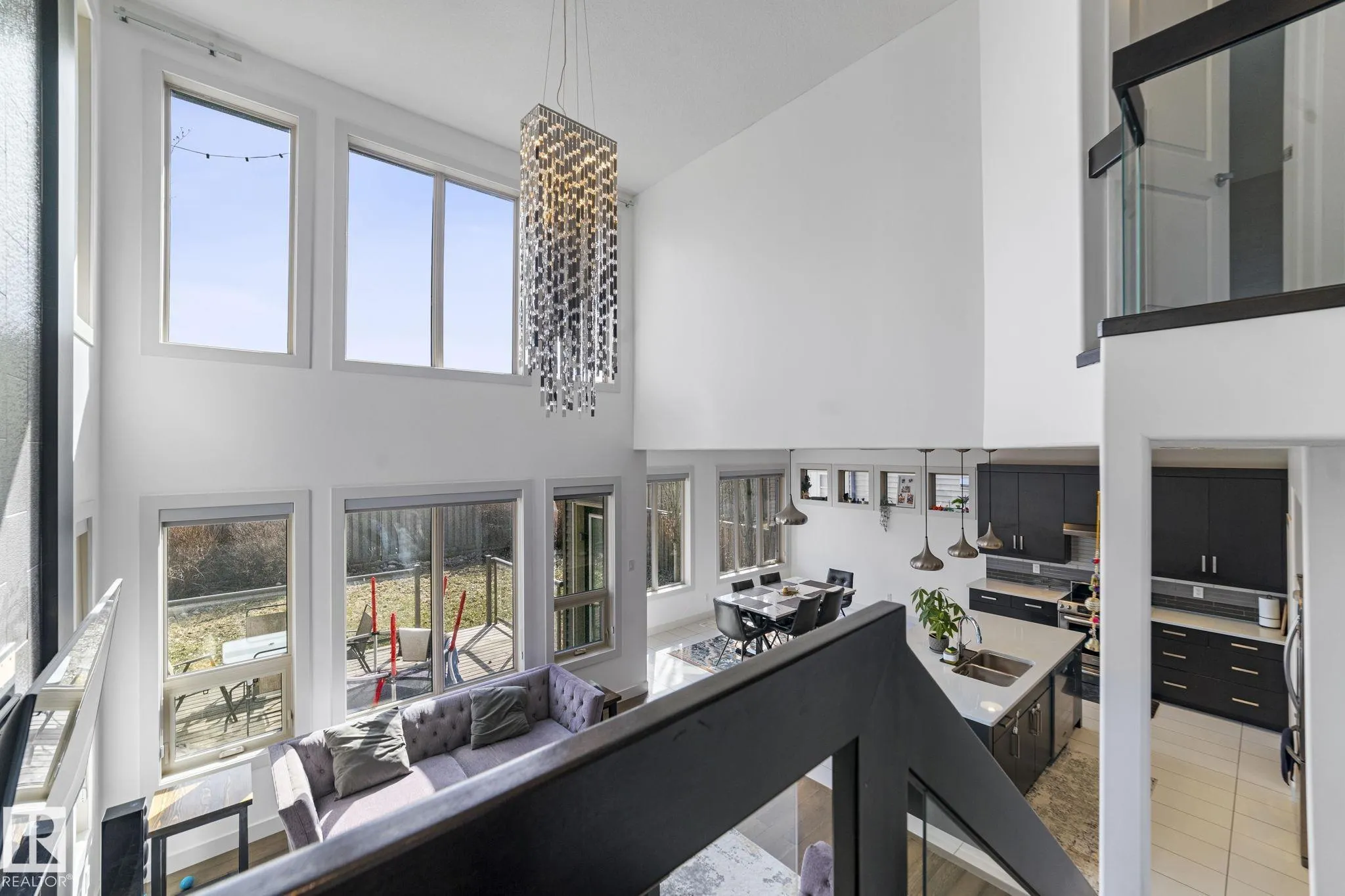 3695 ALLAN Drive