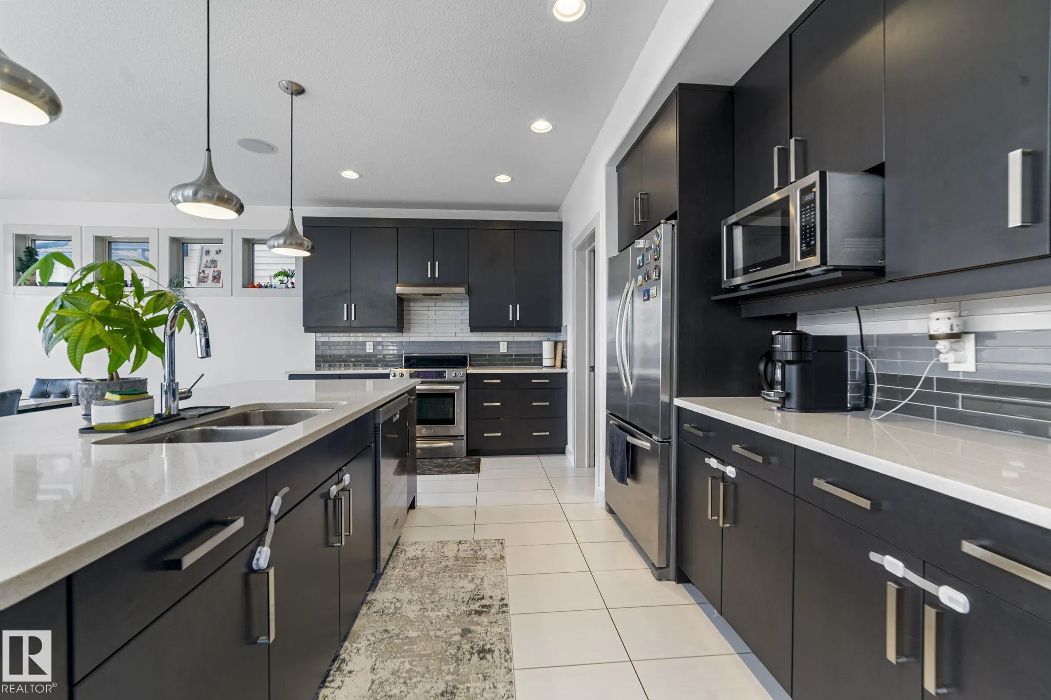 3695 ALLAN Drive