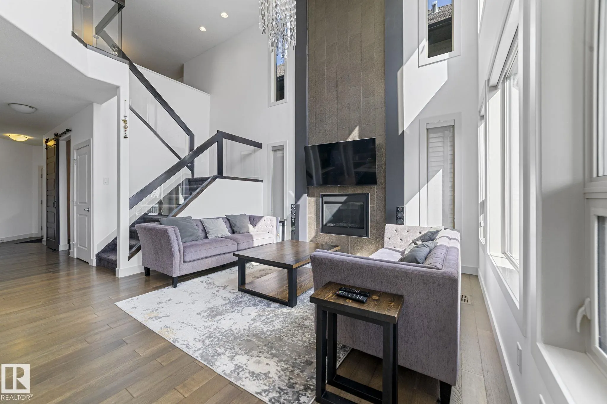 3695 ALLAN Drive