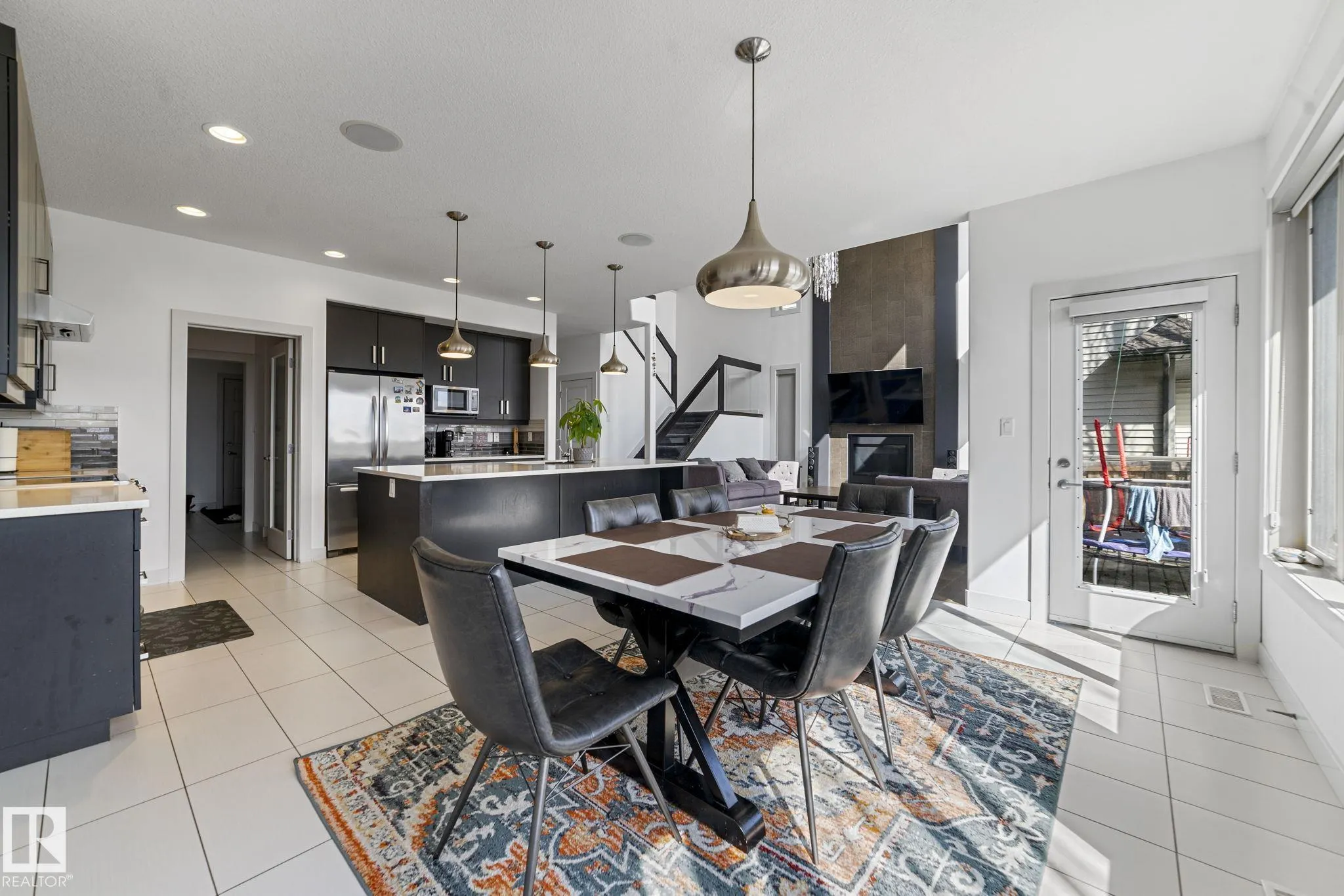 3695 ALLAN Drive