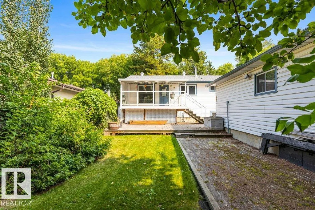 7 BROADVIEW Crescent