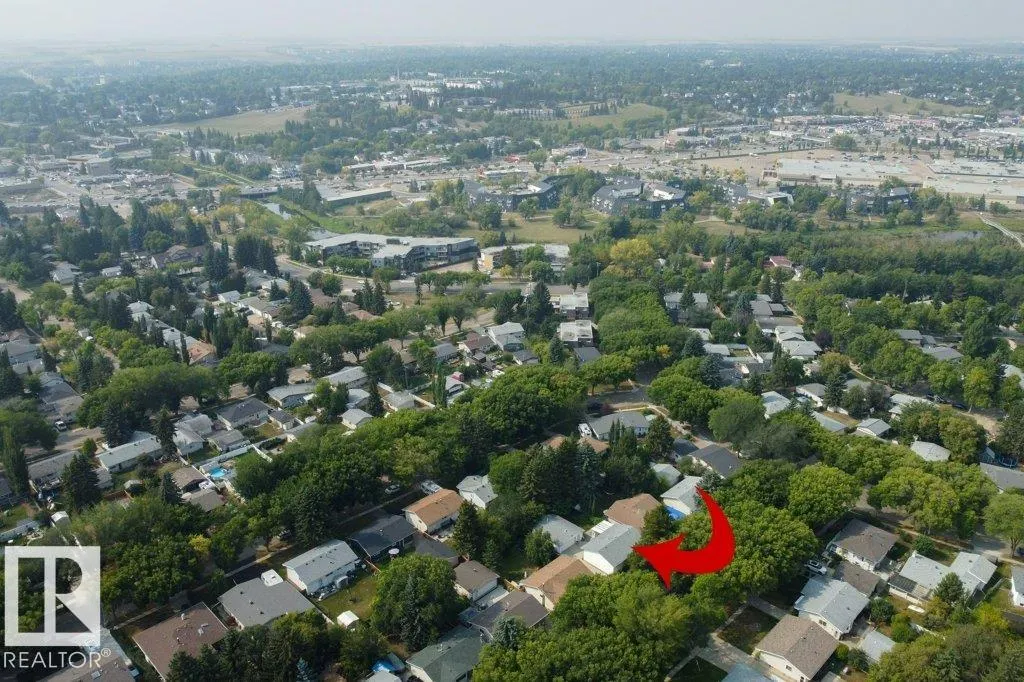7 BROADVIEW Crescent