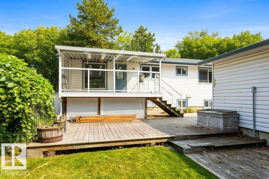 7 BROADVIEW Crescent