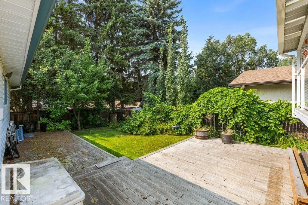 7 BROADVIEW Crescent