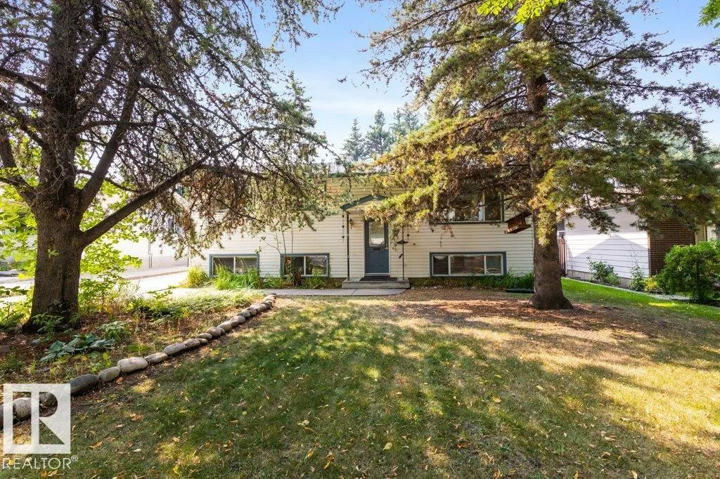 7 BROADVIEW Crescent