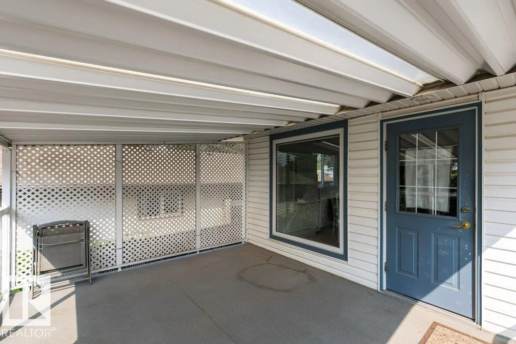 7 BROADVIEW Crescent