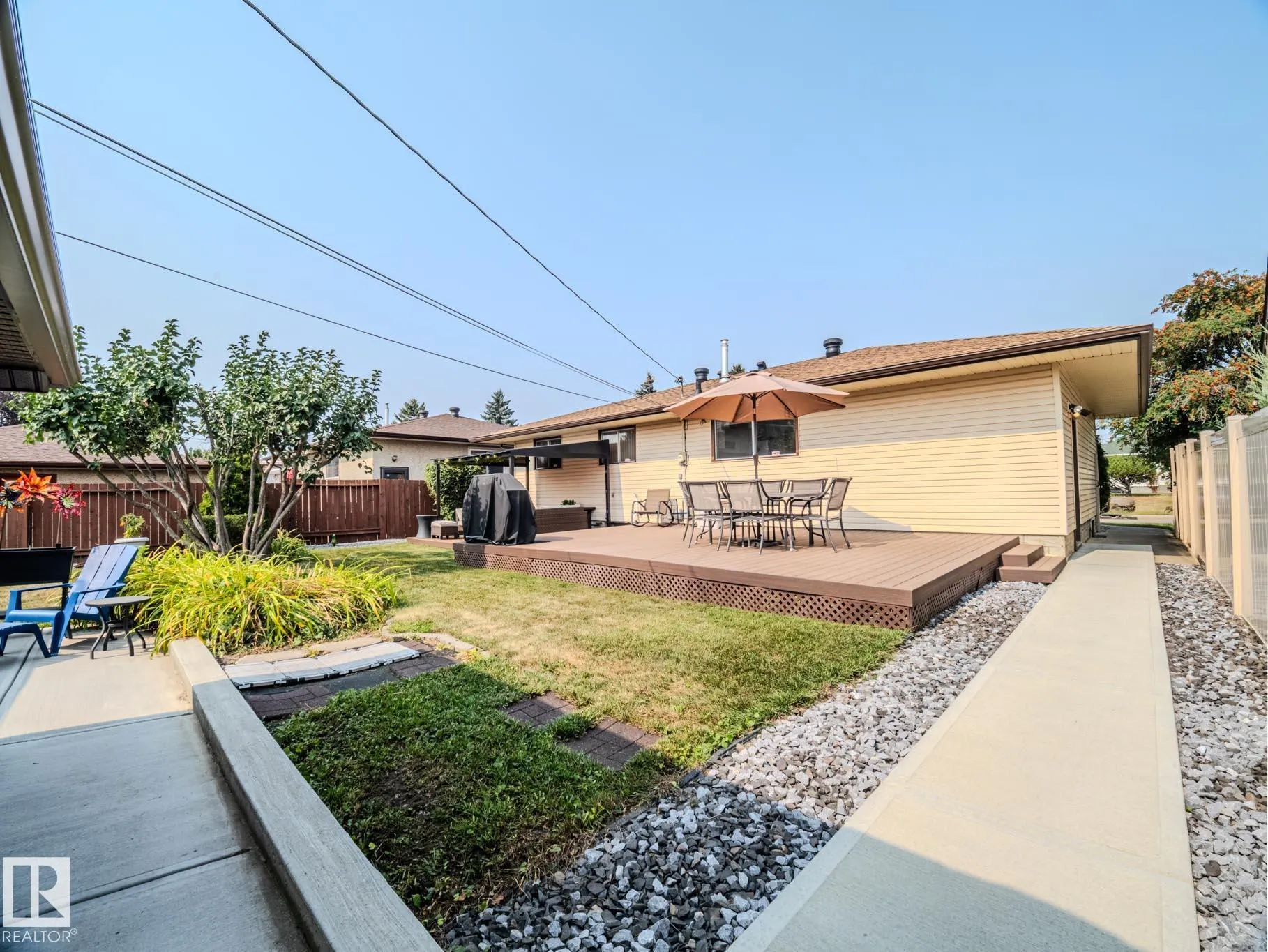 5607 94B Avenue