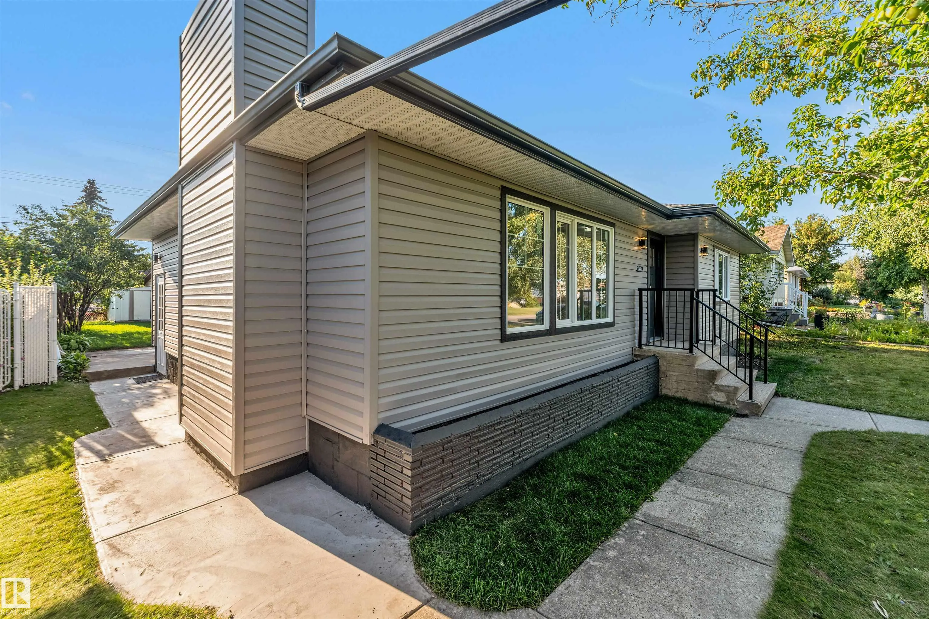 13604 139 Street
