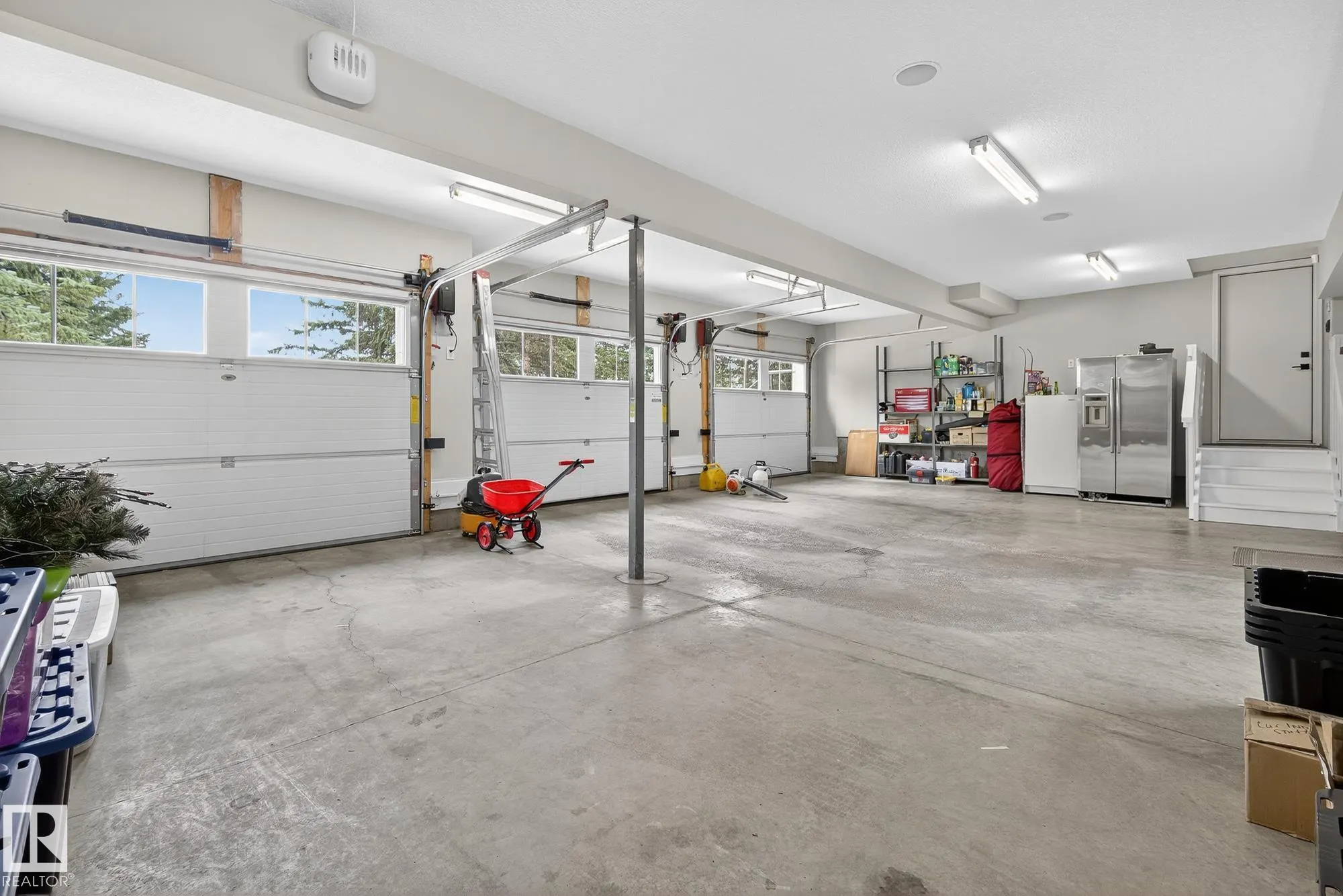 26028 MEADOWVIEW Drive