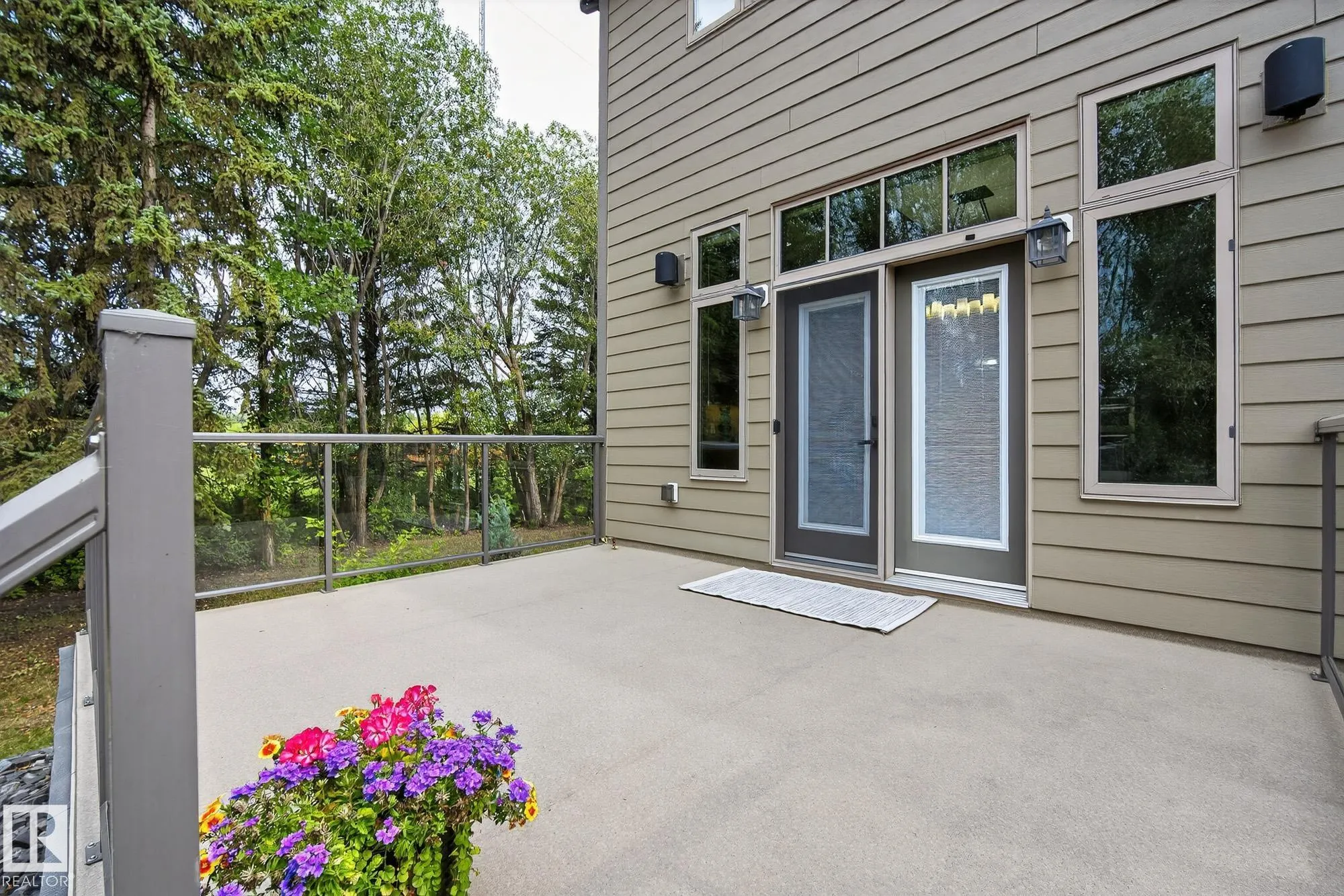 26028 MEADOWVIEW Drive