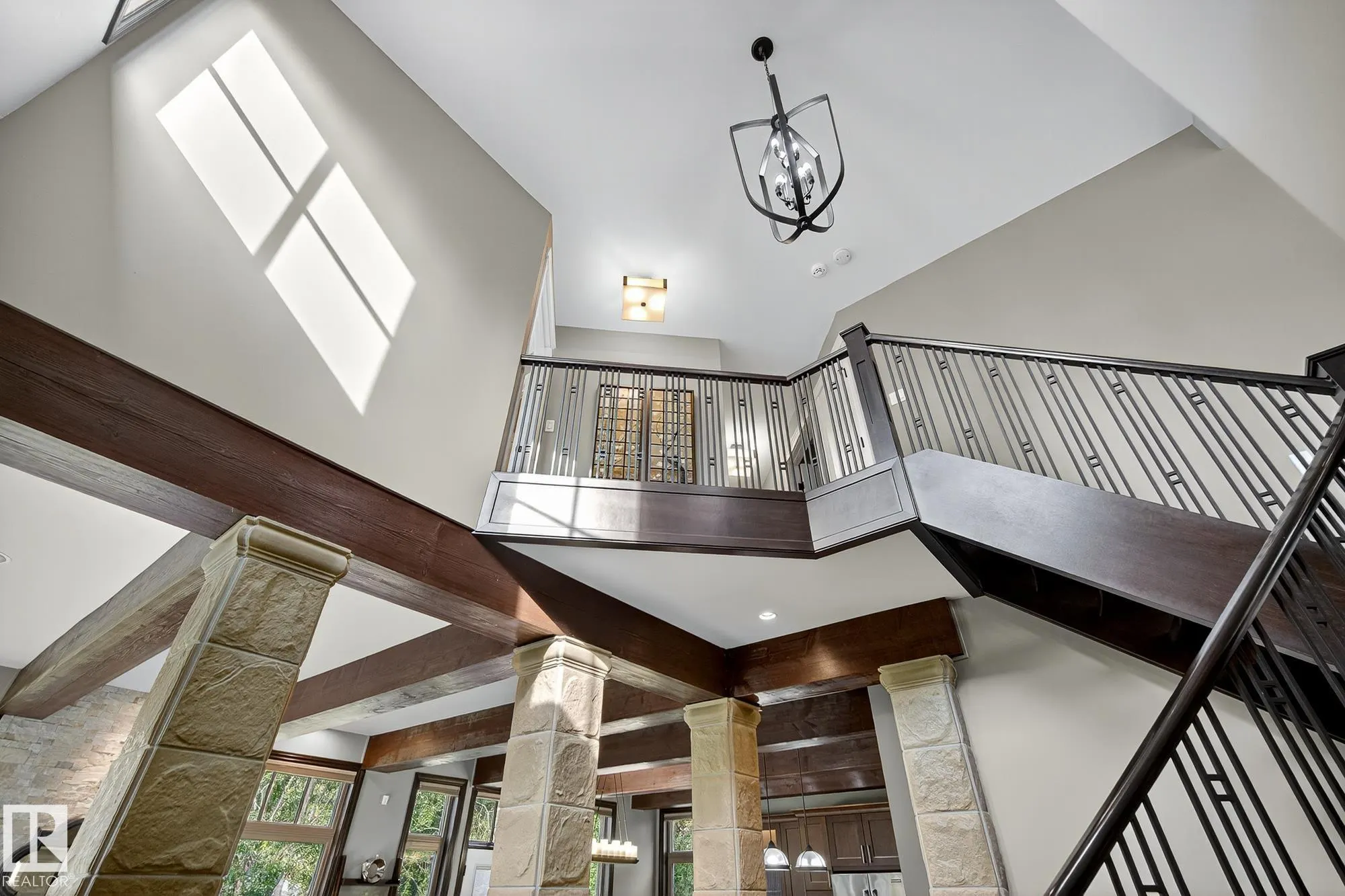 26028 MEADOWVIEW Drive