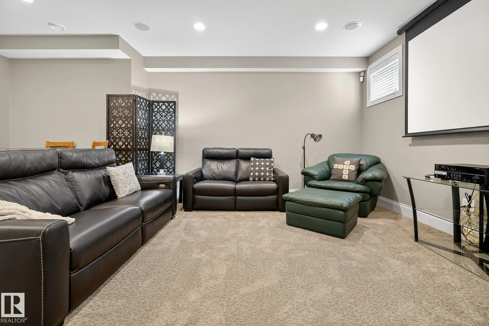 26028 MEADOWVIEW Drive