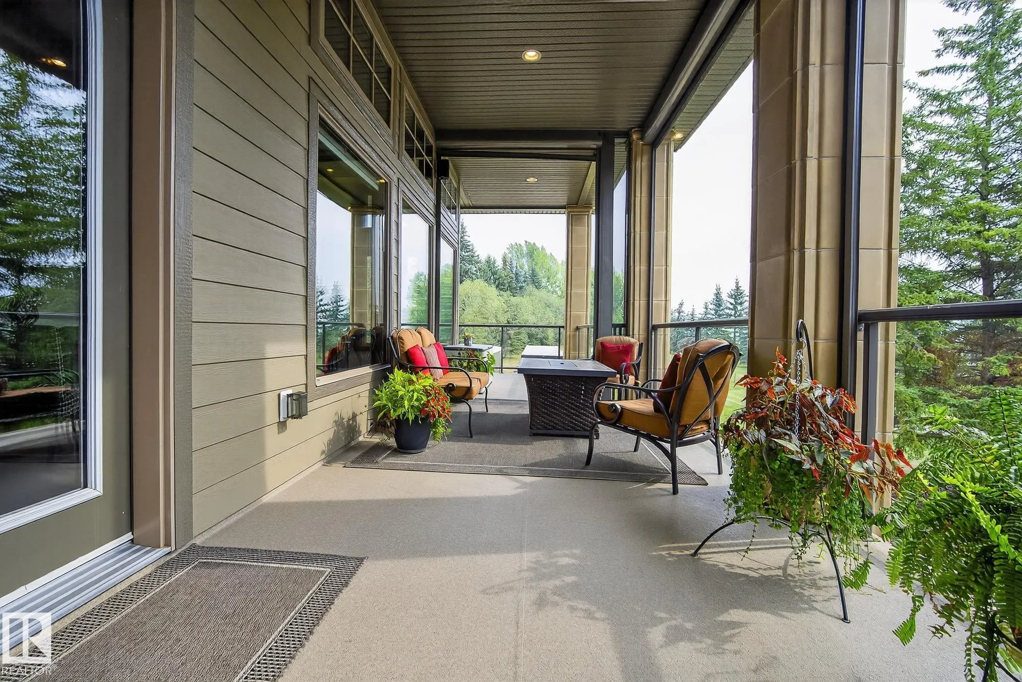 26028 MEADOWVIEW Drive