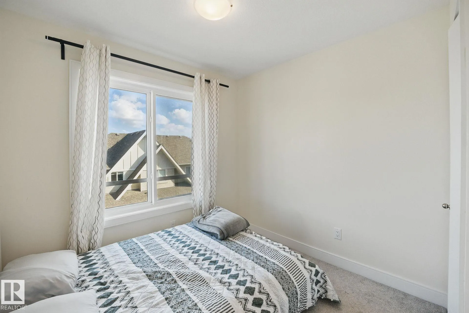 13003 132 Avenue