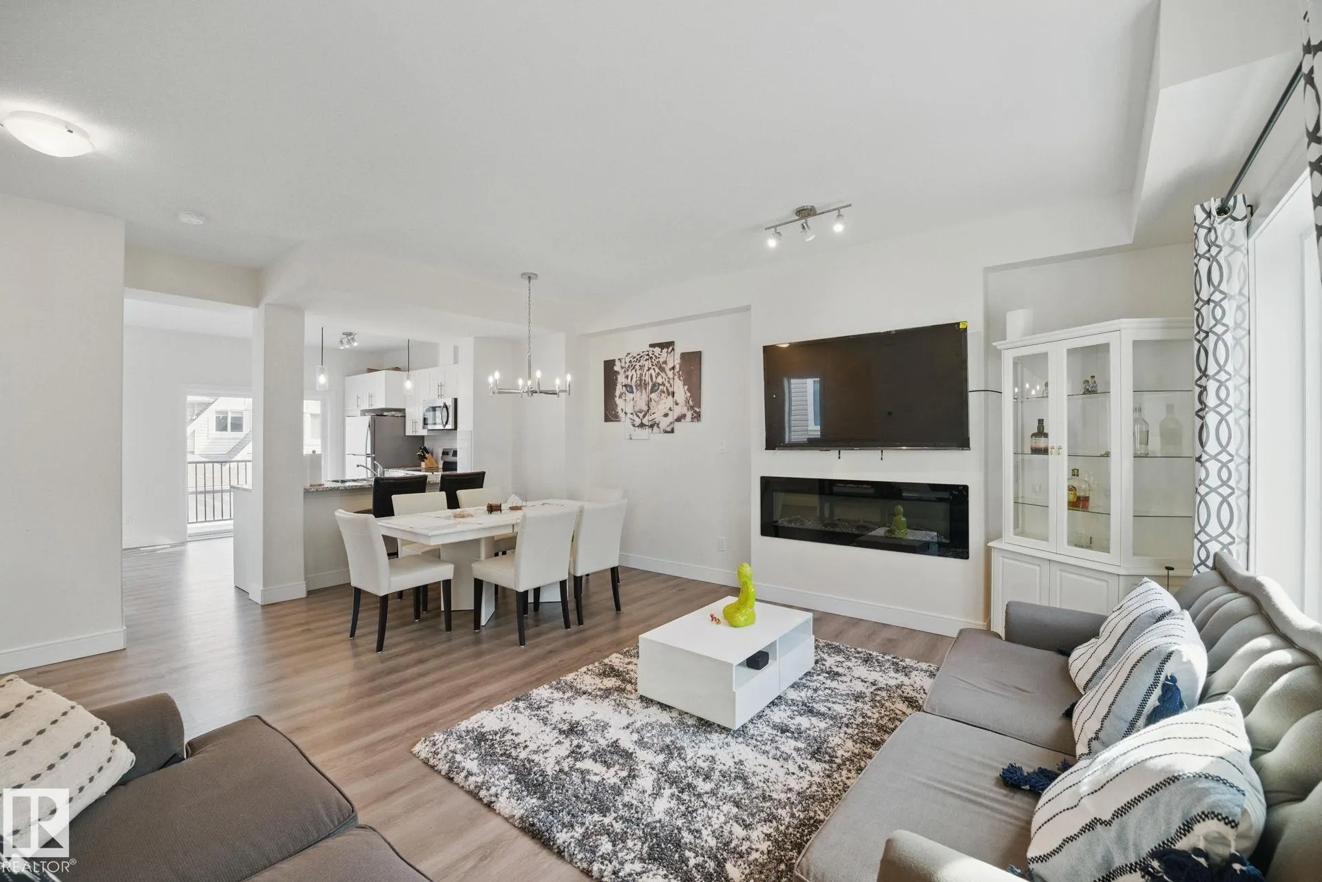 13003 132 Avenue