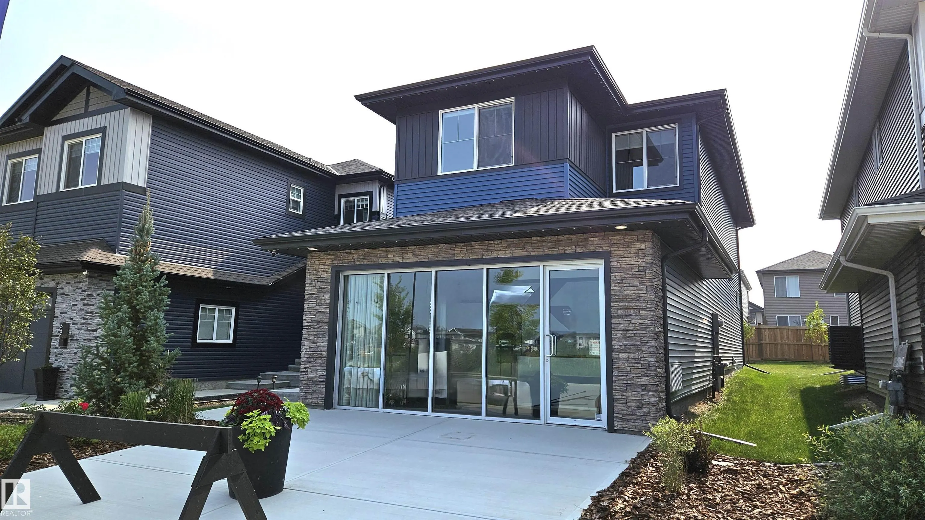 367 GLENRIDDING RAVINE Road