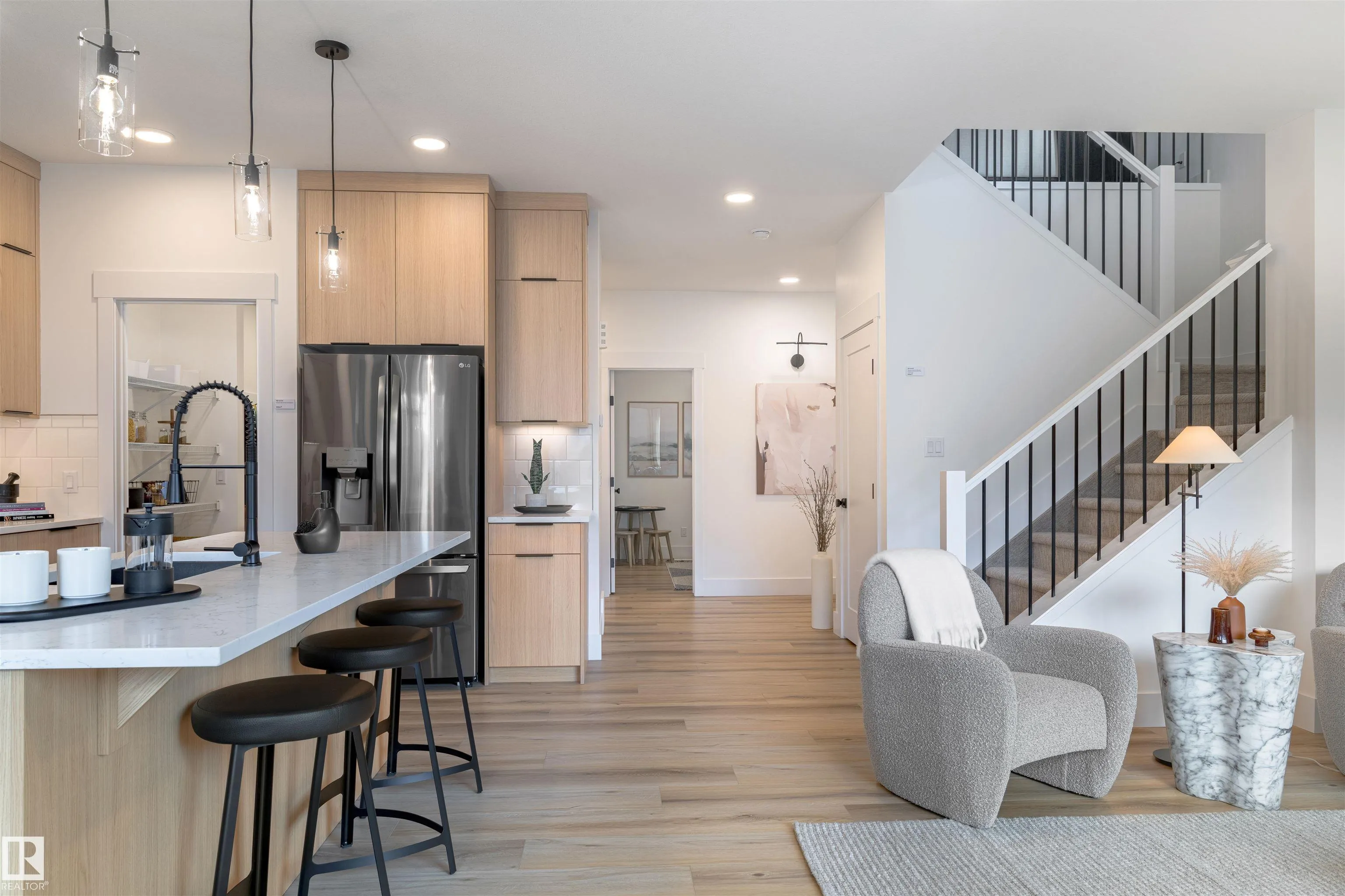 367 GLENRIDDING RAVINE Road