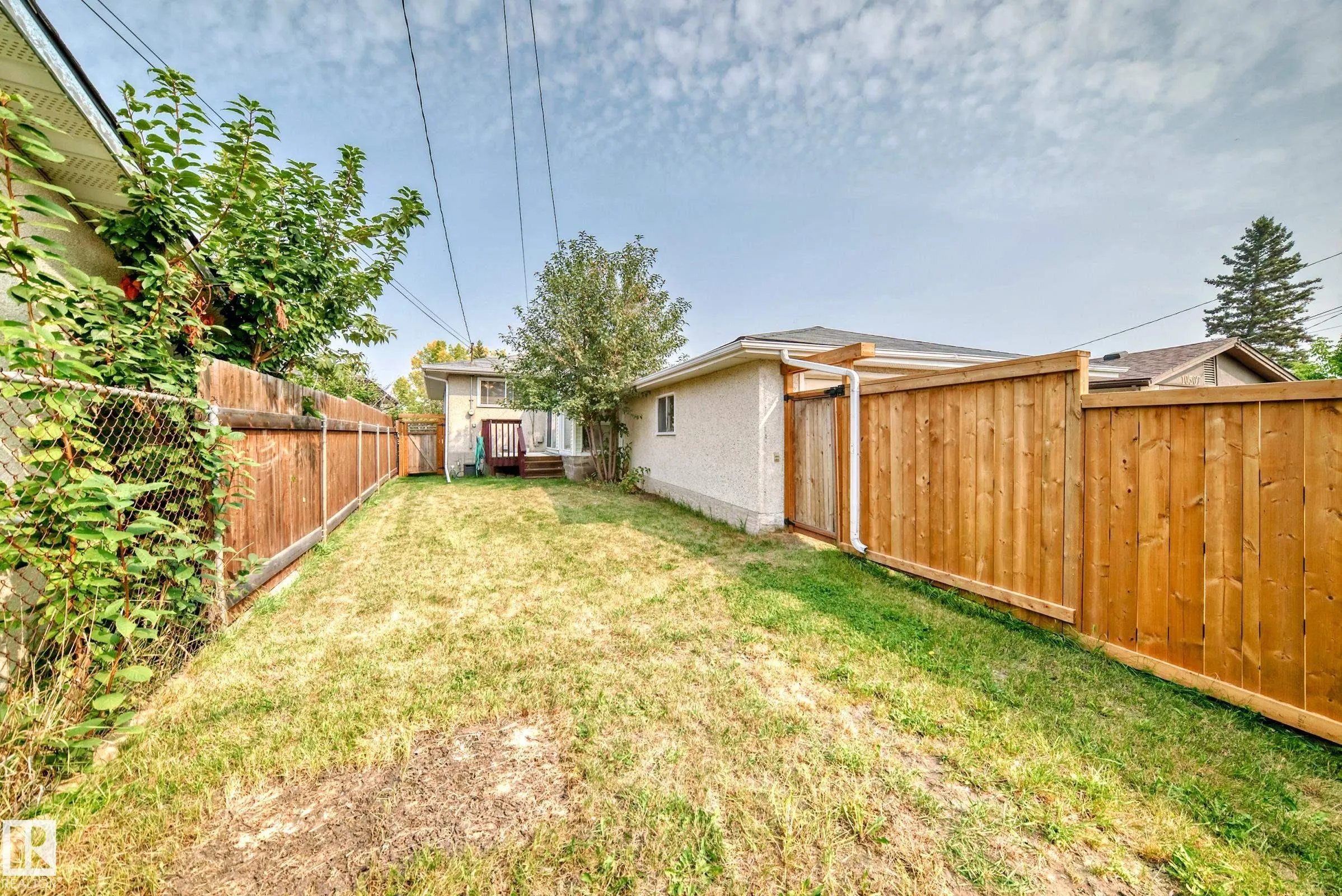 10511 135B Avenue