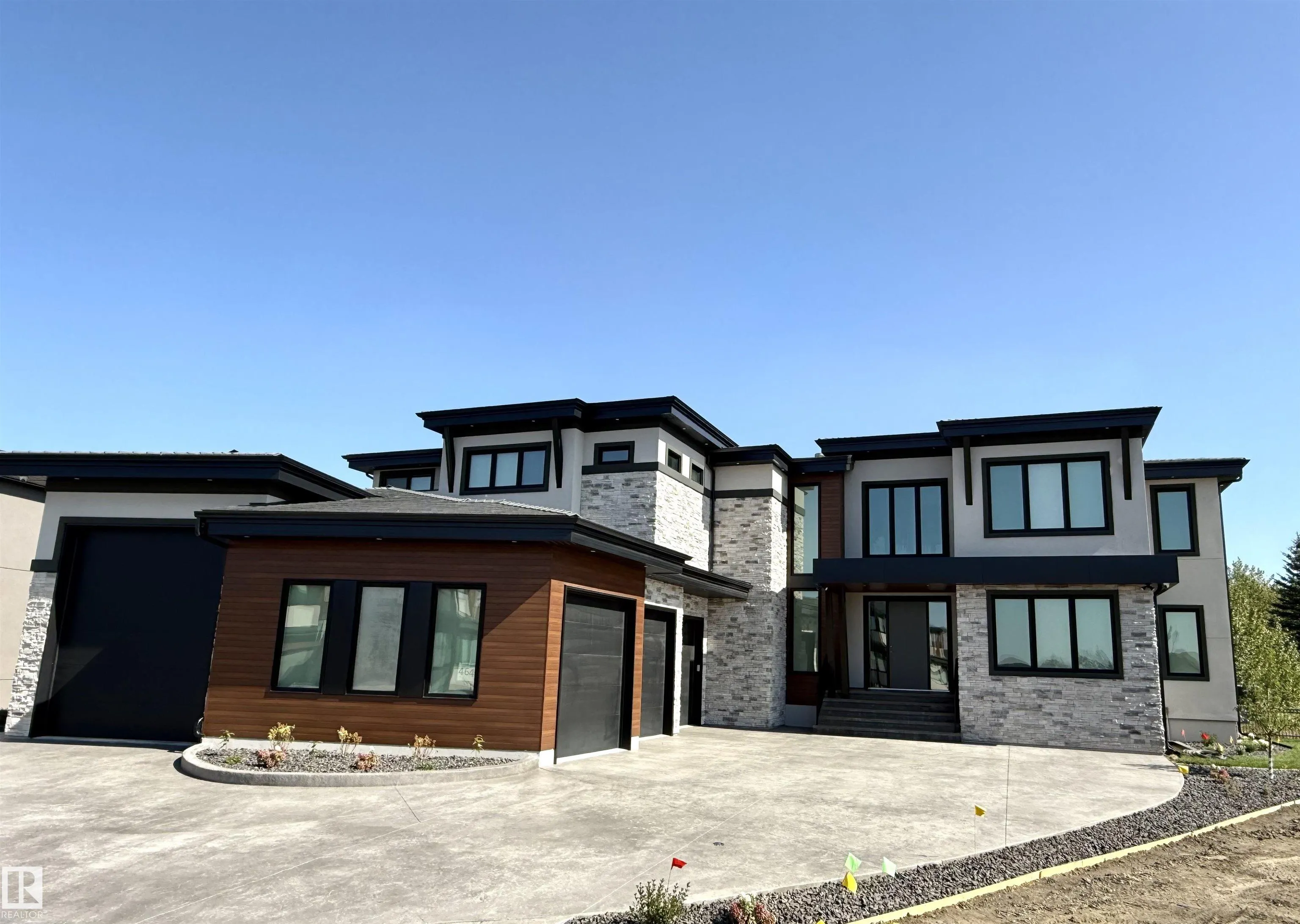 52327 RGE ROAD 233