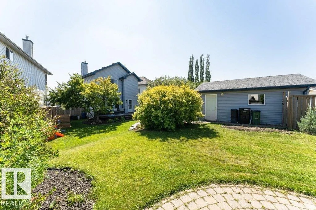 643 Windross Crescent