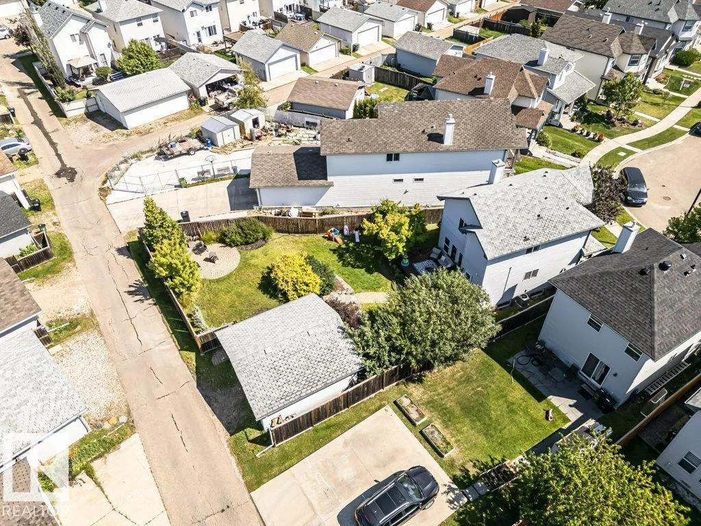 643 Windross Crescent