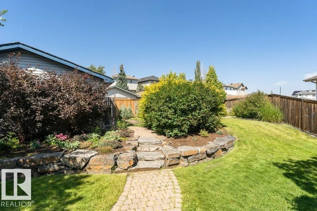 643 Windross Crescent