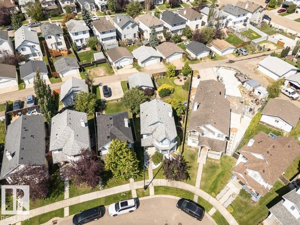 643 Windross Crescent