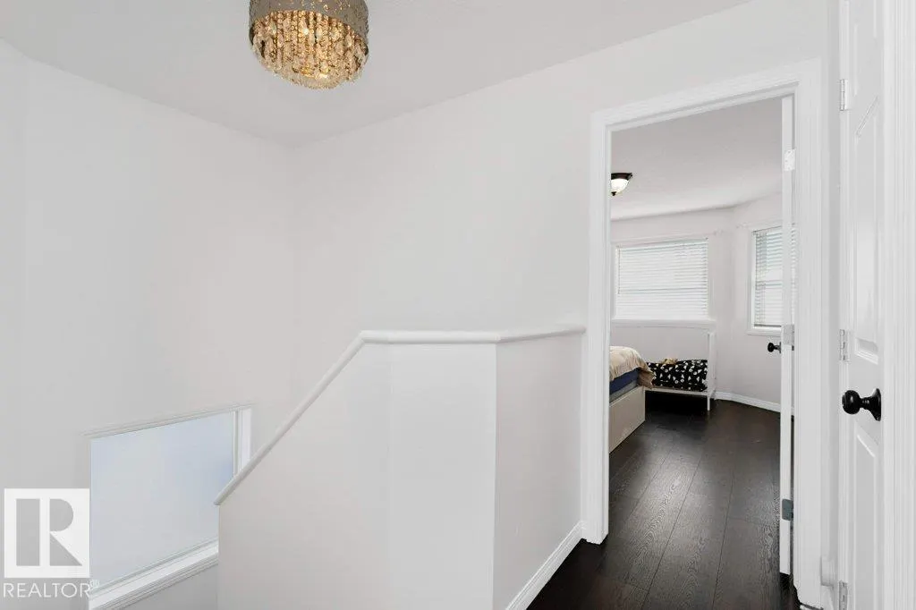 643 Windross Crescent