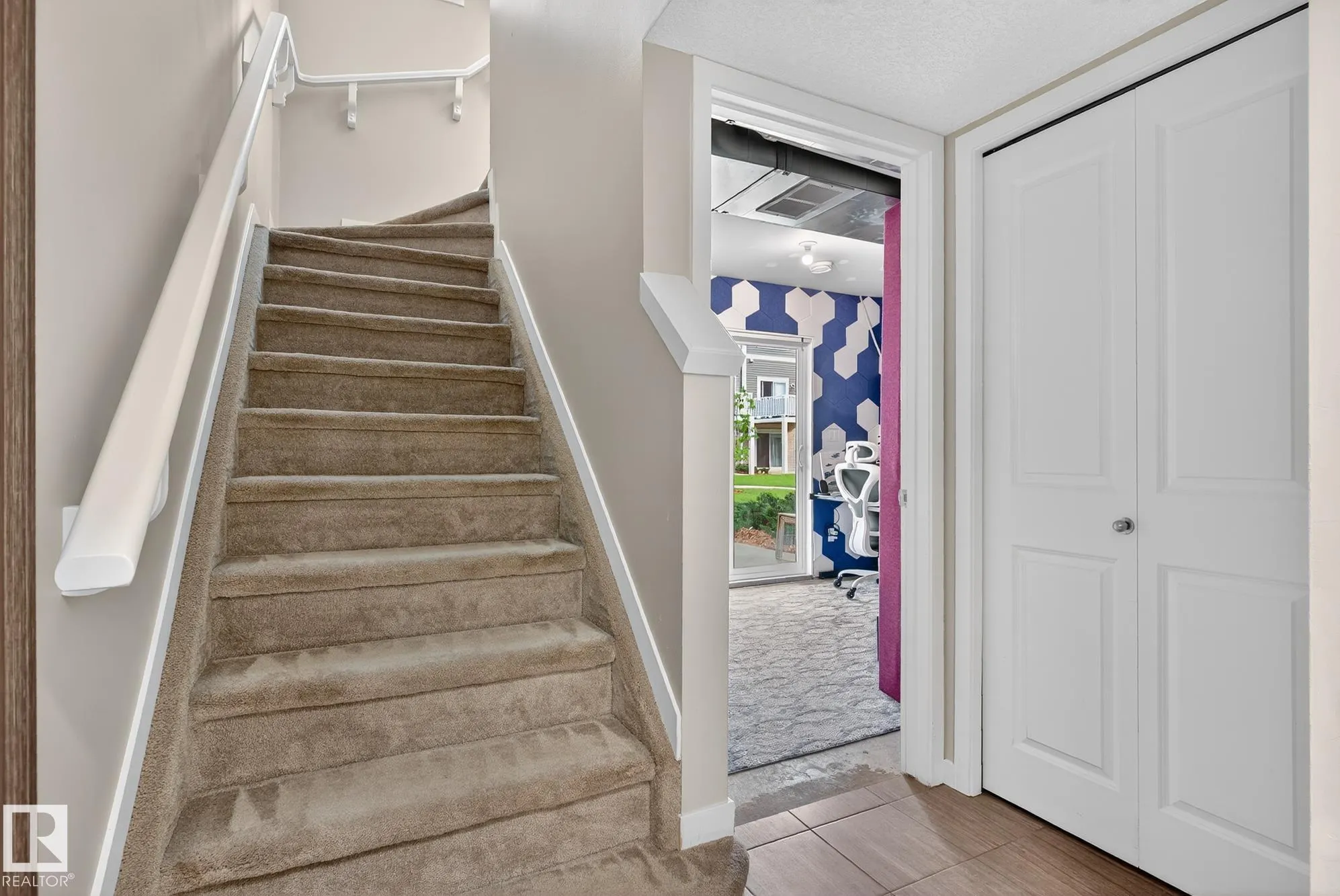 320 SECORD Boulevard