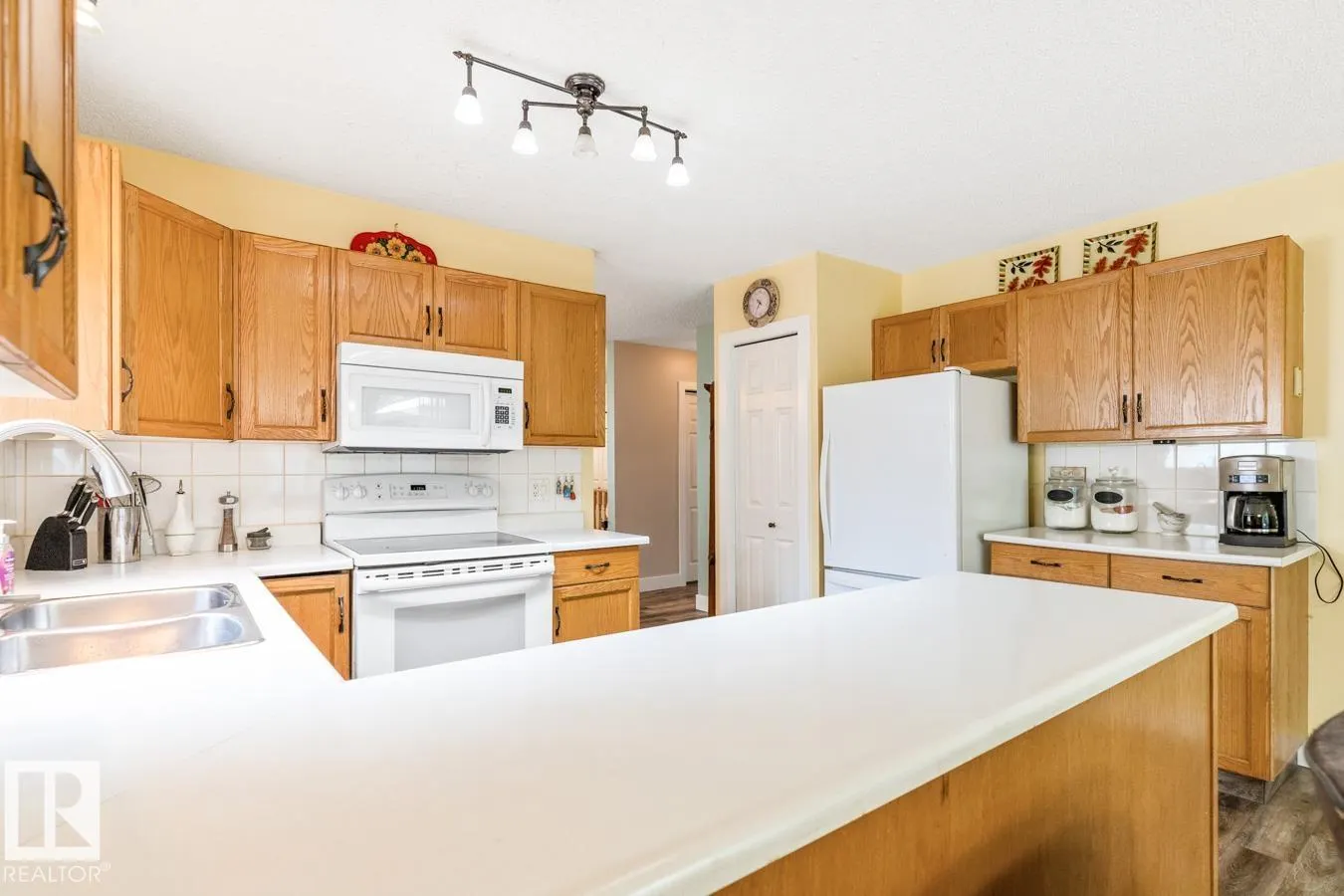 259 REGENCY Drive