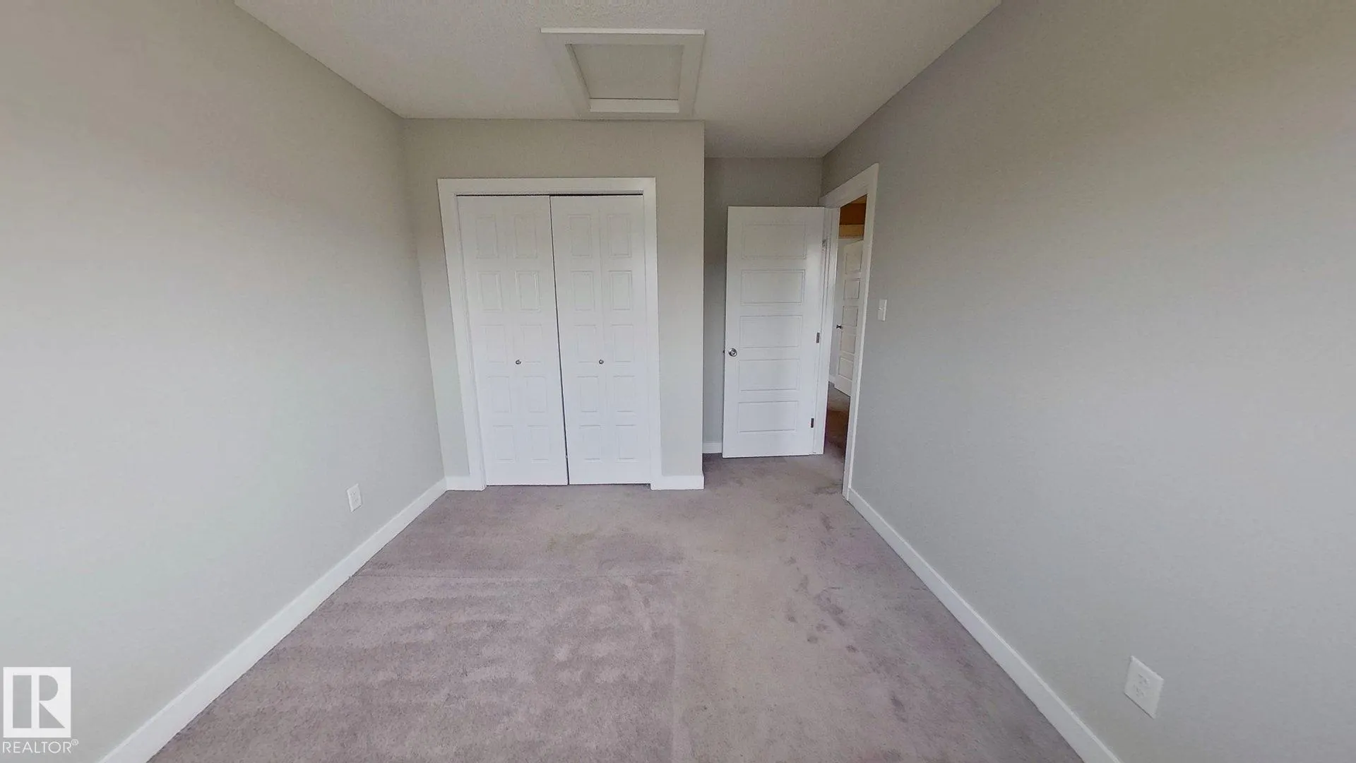5828 65 Street