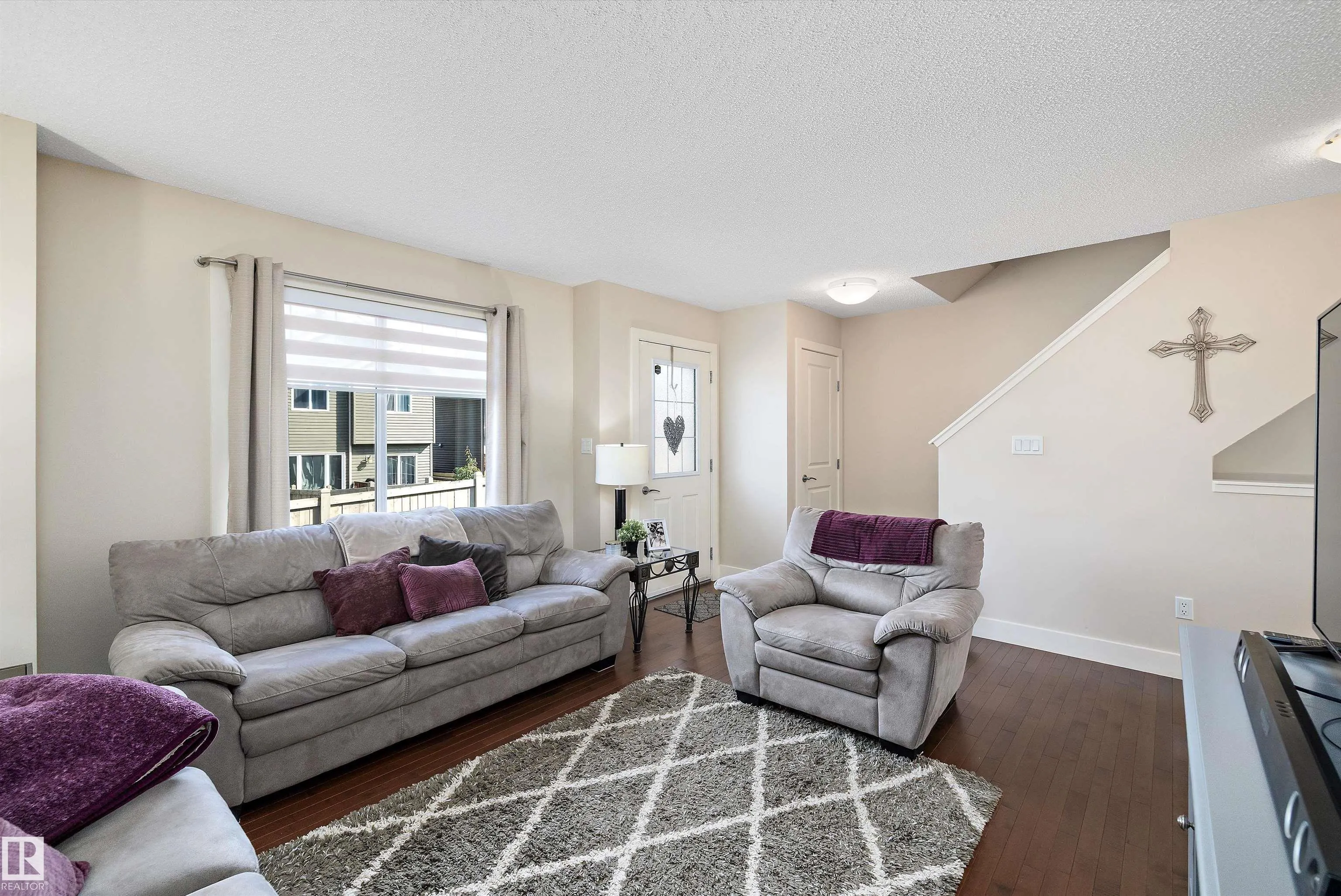 #28 2922 Maple Way