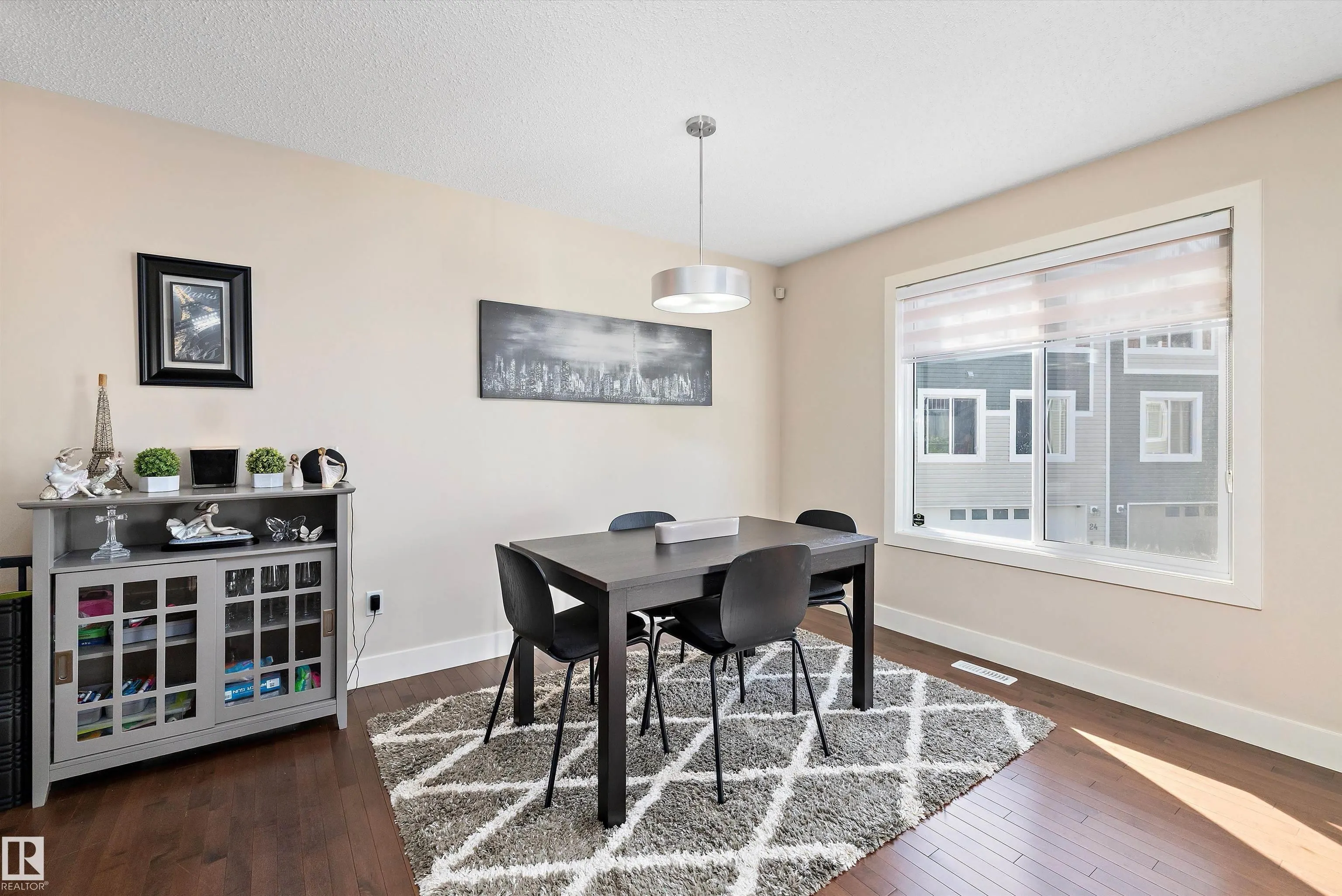 #28 2922 Maple Way