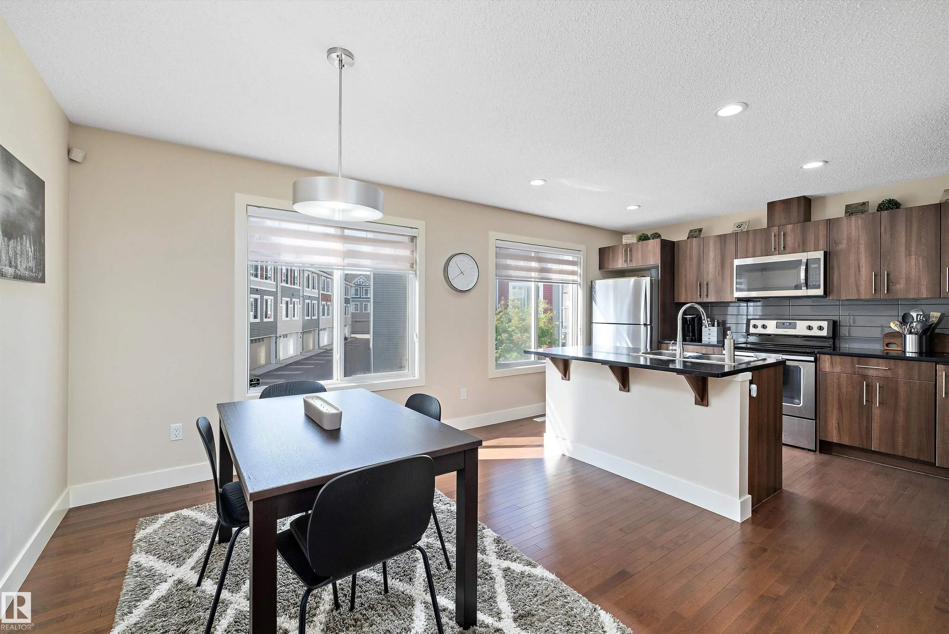 #28 2922 Maple Way