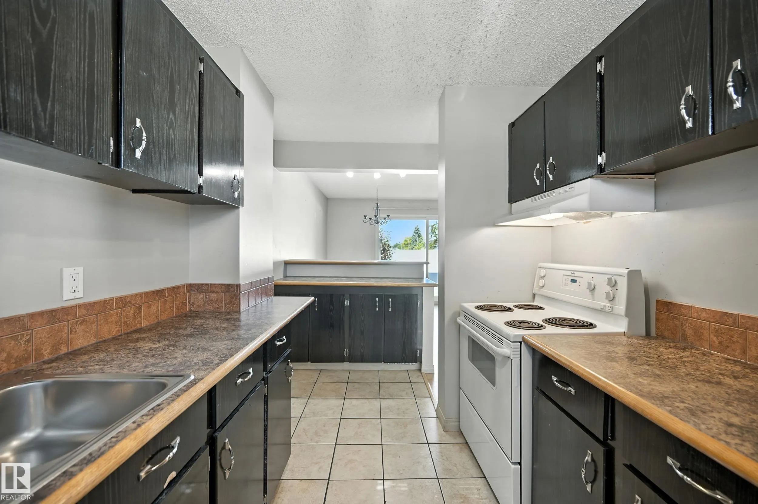 11406 139 Avenue