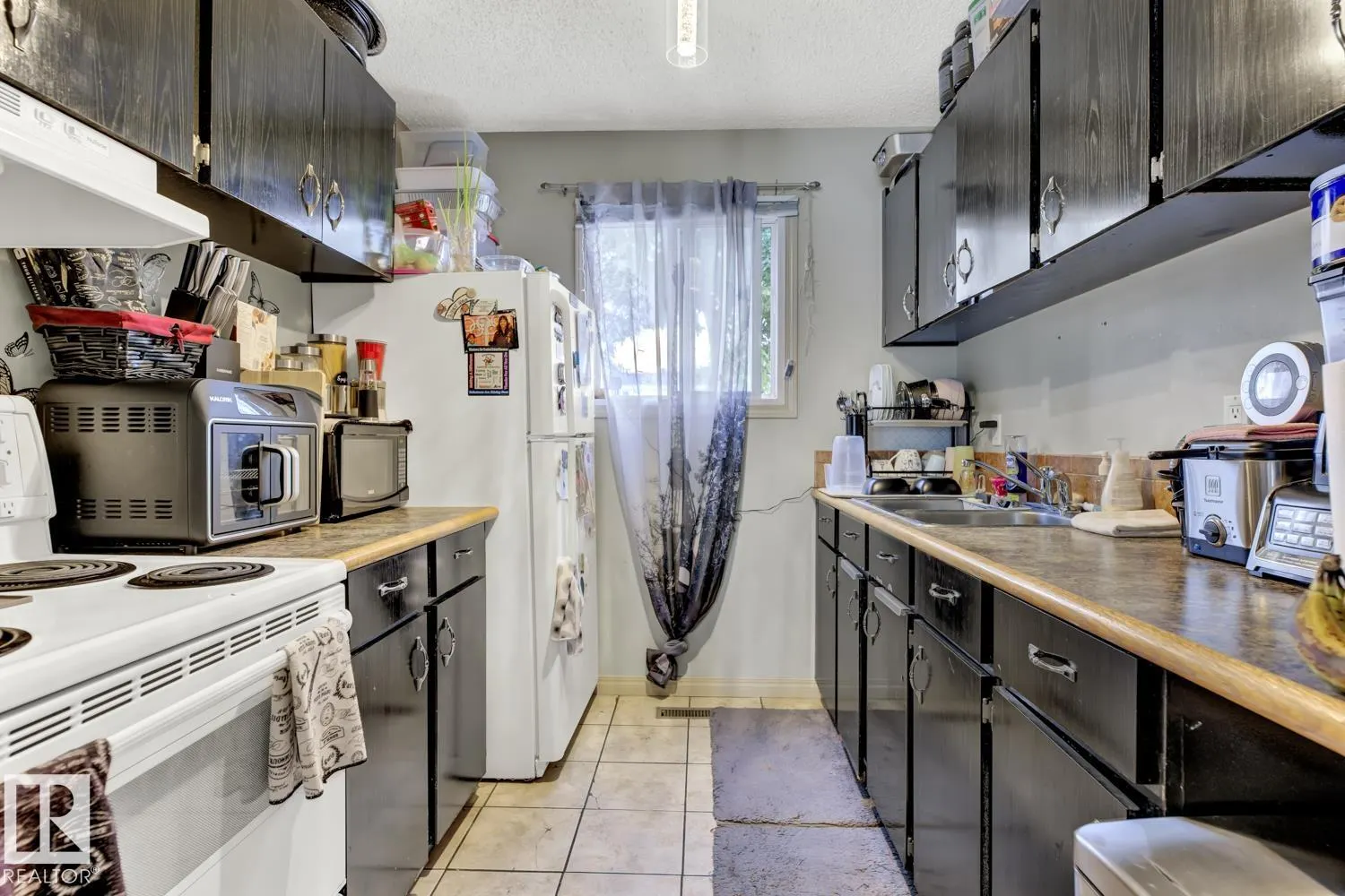 11406 139 Avenue
