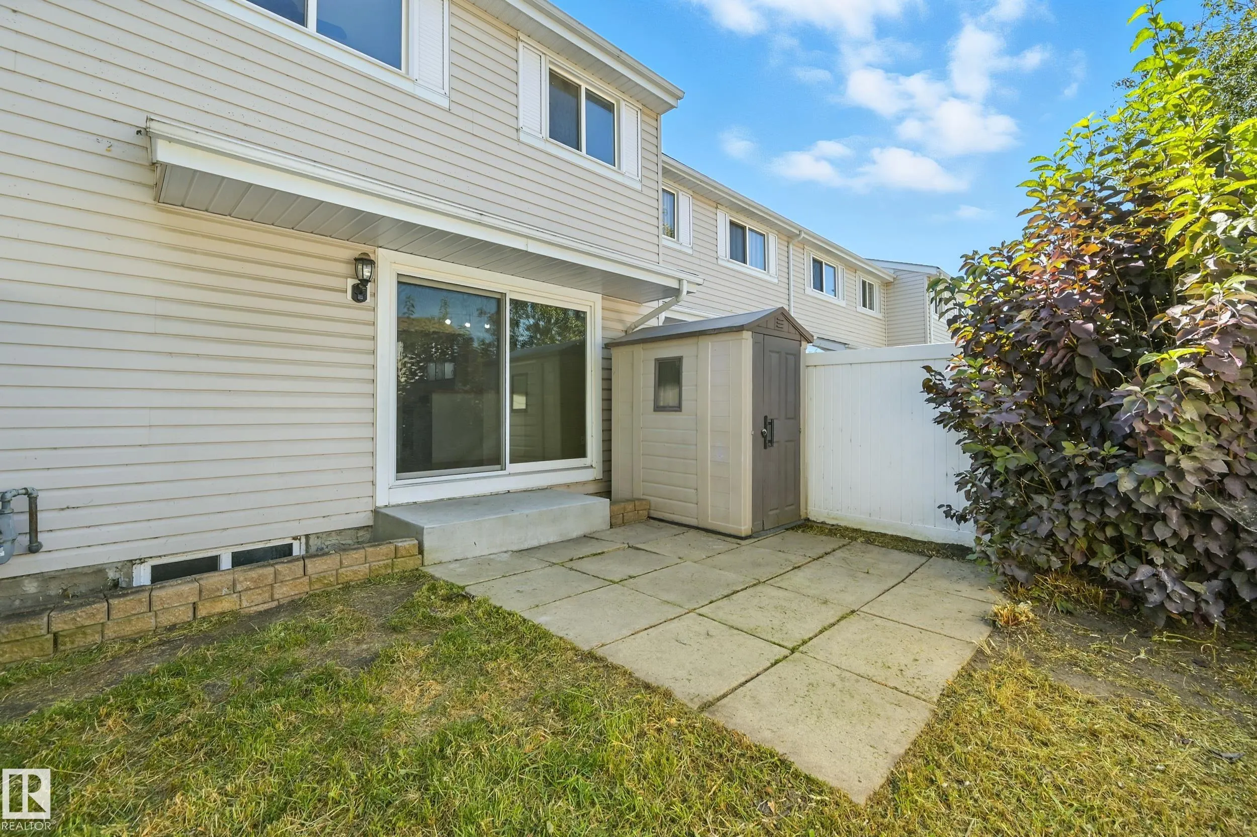 11406 139 Avenue