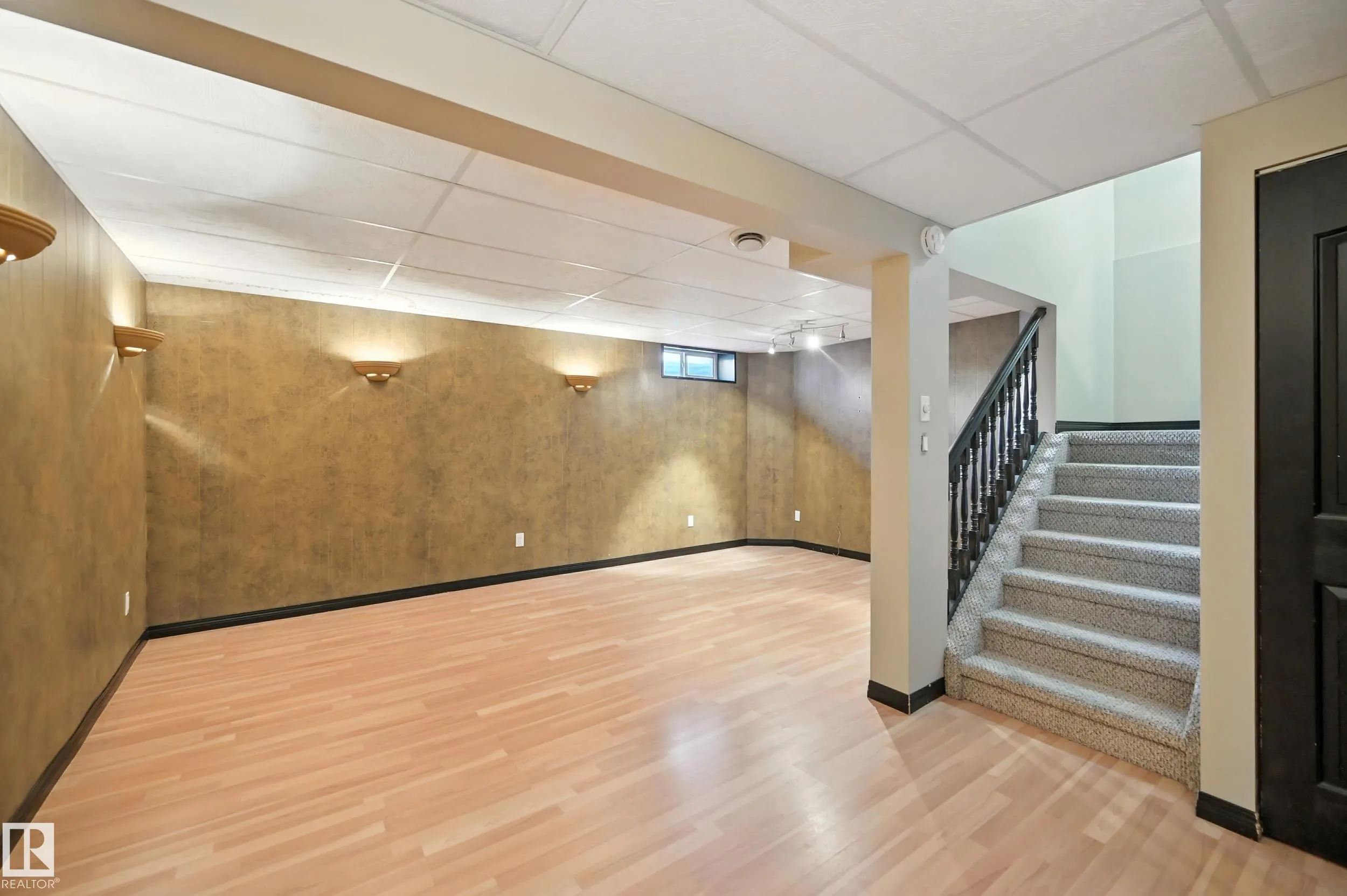 11406 139 Avenue