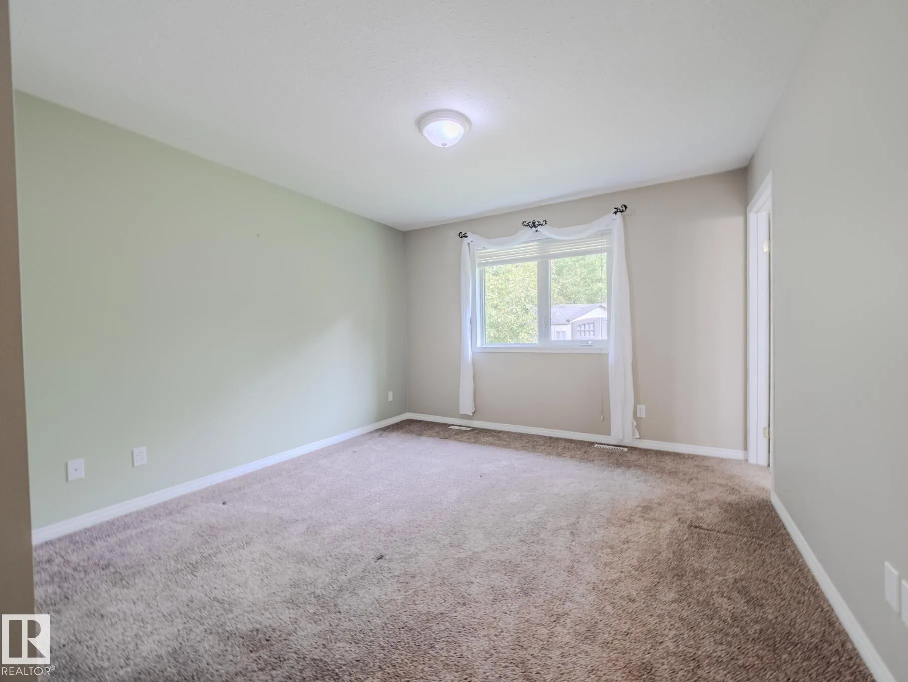 52122 RGE ROAD 210