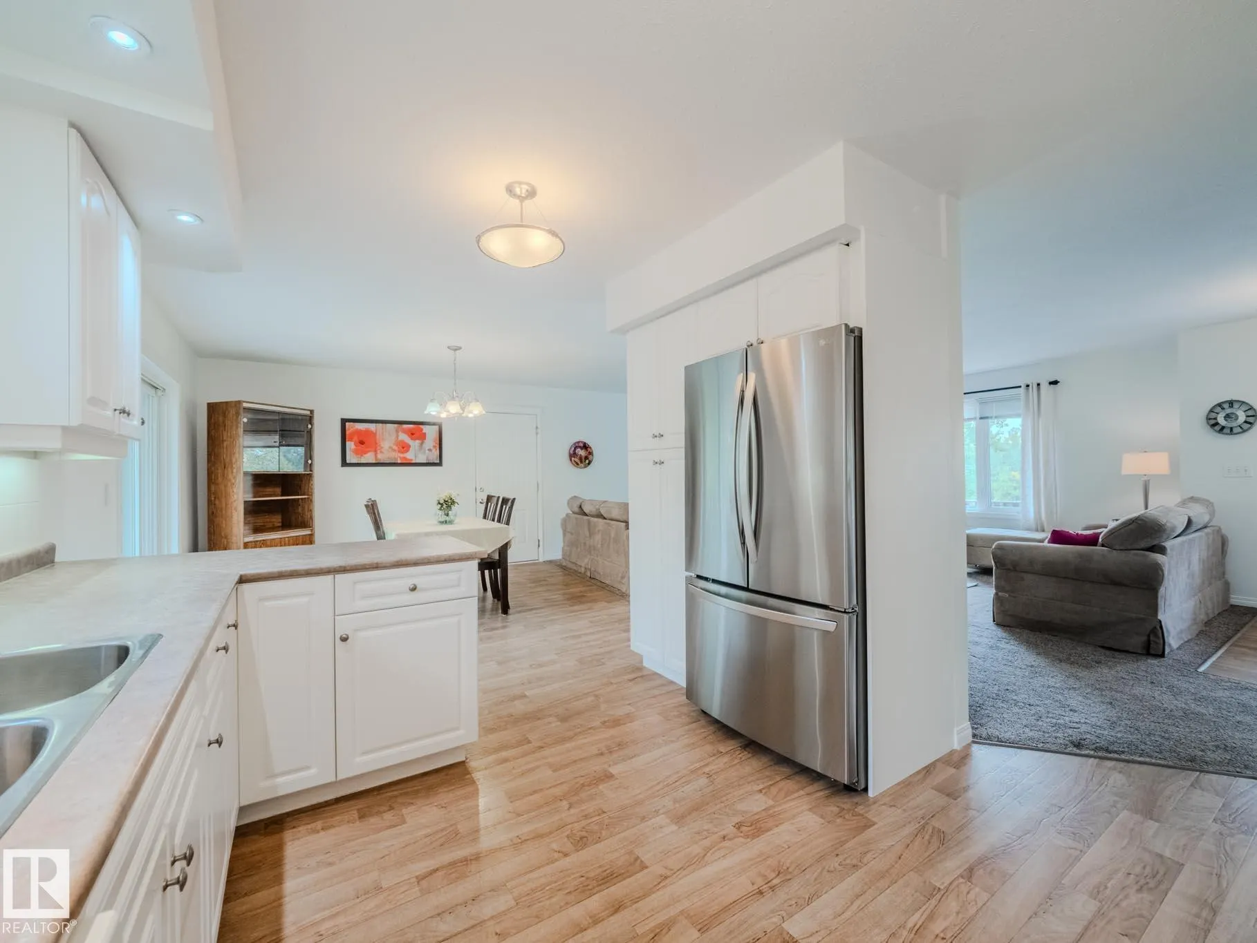 52122 RGE ROAD 210