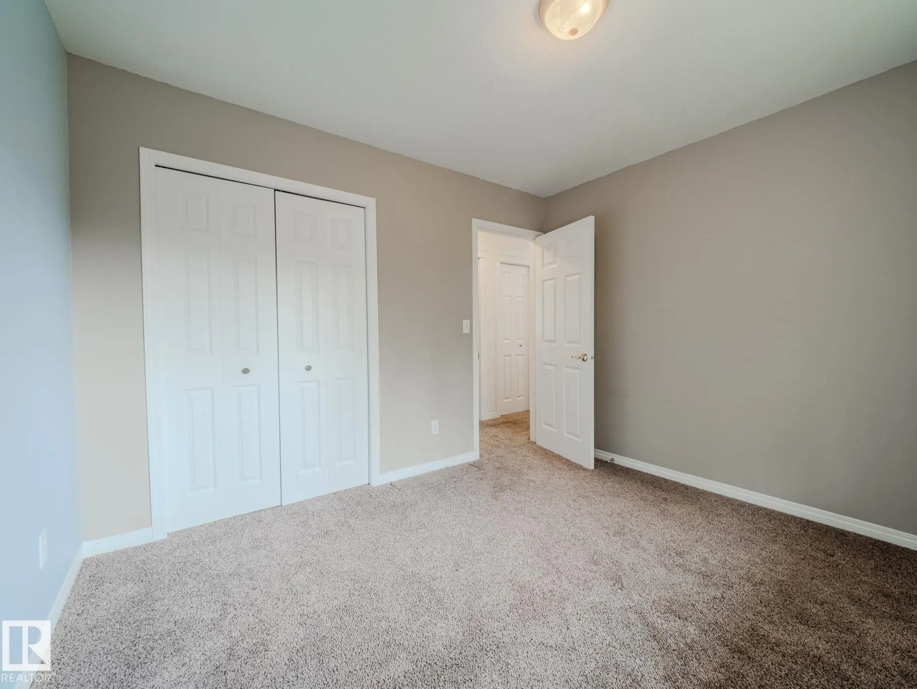 52122 RGE ROAD 210